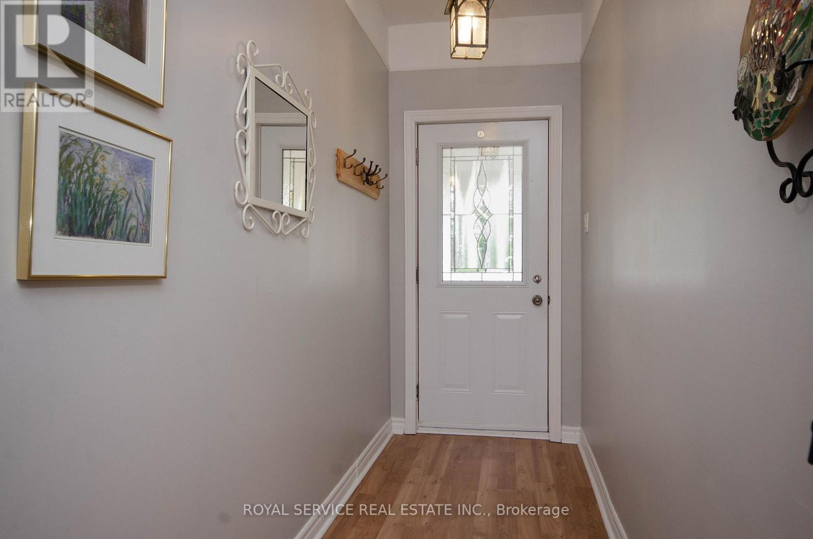 87 Hope Street N, Port Hope, Ontario  L1A 2N8 - Photo 6 - X12407399