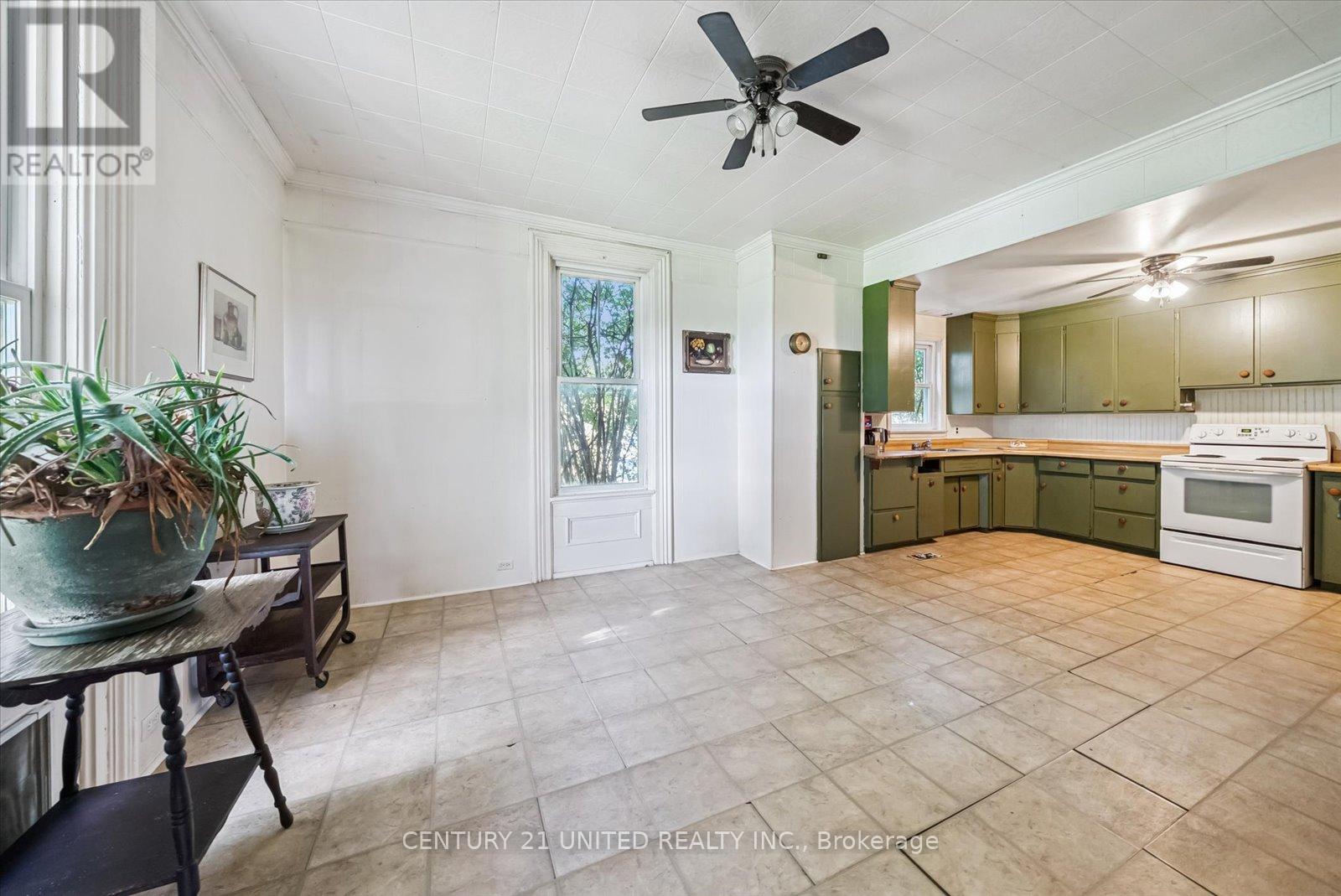 872 County Road 2, Otonabee-South Monaghan, Ontario  K0L 1B0 - Photo 14 - X12407434