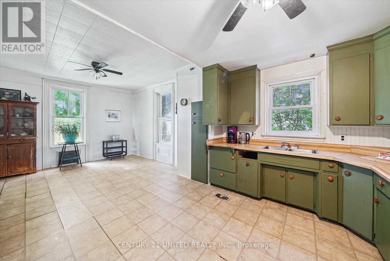 872 County Road 2, Otonabee-South Monaghan, Ontario  K0L 1B0 - Photo 15 - X12407434