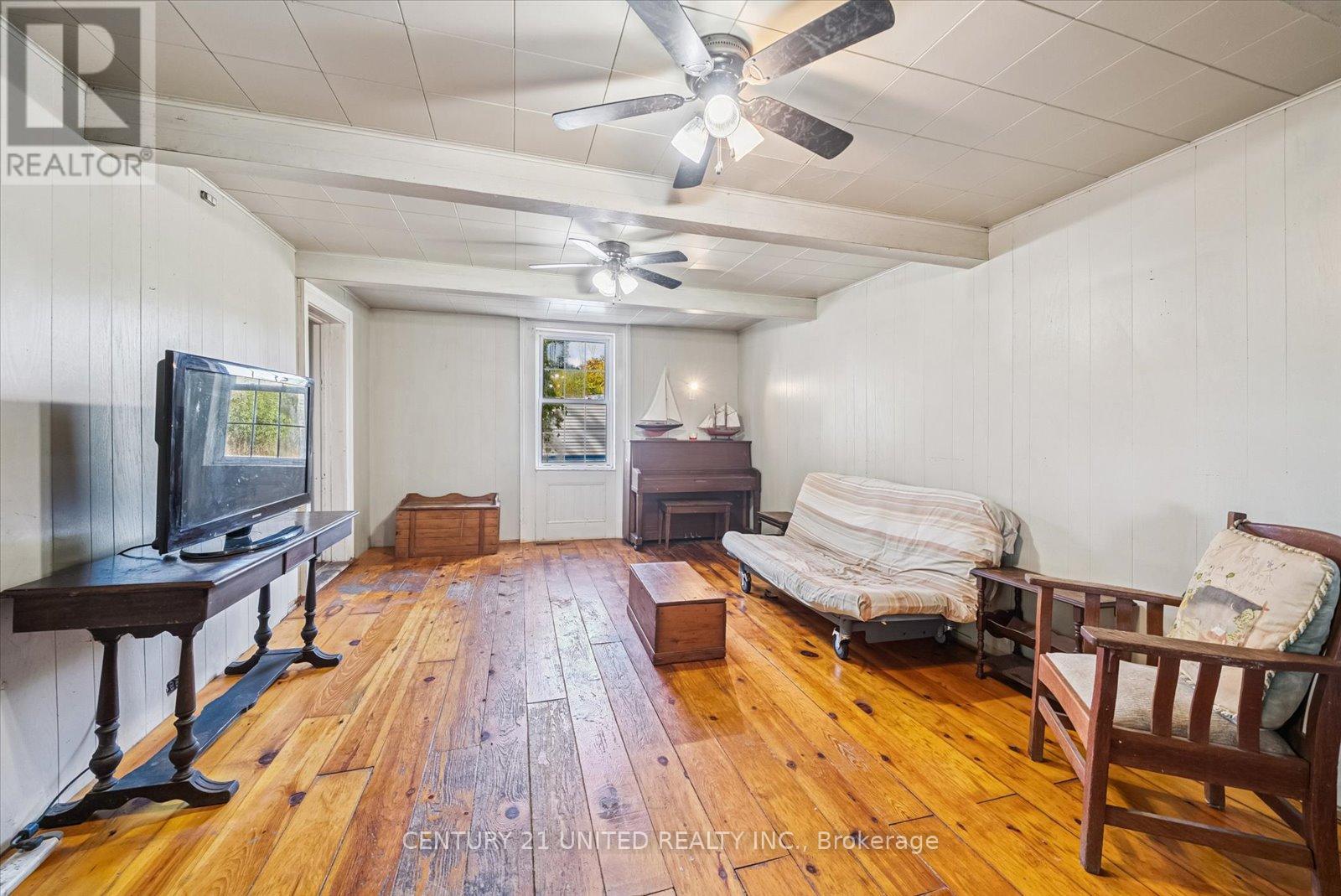 872 County Road 2, Otonabee-South Monaghan, Ontario  K0L 1B0 - Photo 21 - X12407434