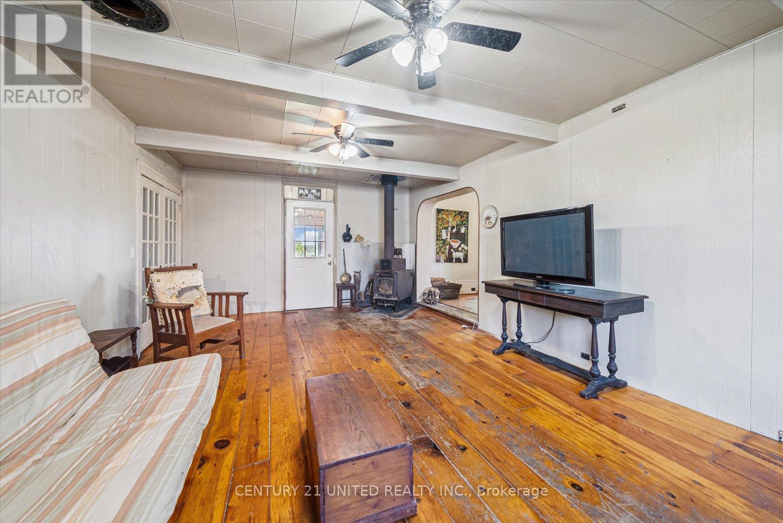 872 County Road 2, Otonabee-South Monaghan, Ontario  K0L 1B0 - Photo 22 - X12407434