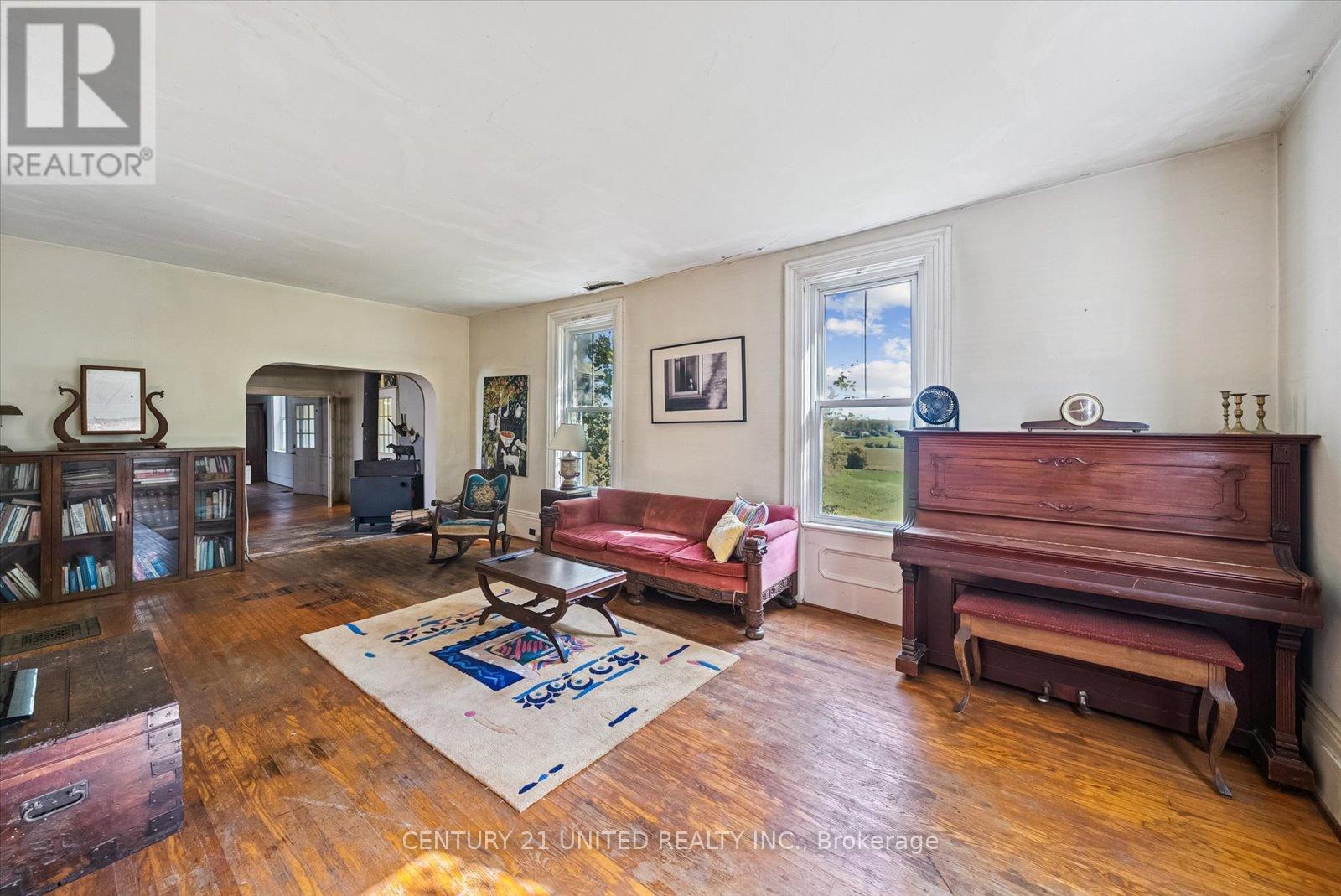 872 County Road 2, Otonabee-South Monaghan, Ontario  K0L 1B0 - Photo 8 - X12407434