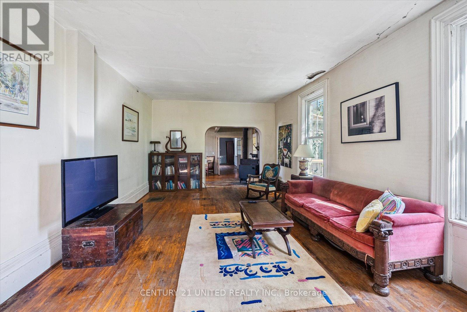 872 County Road 2, Otonabee-South Monaghan, Ontario  K0L 1B0 - Photo 9 - X12407434