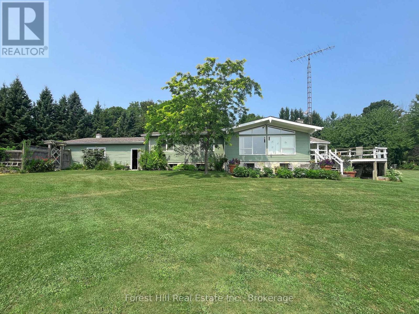 104 Mckay Court, Meaford, Ontario  N4L 1W5 - Photo 3 - X12329858