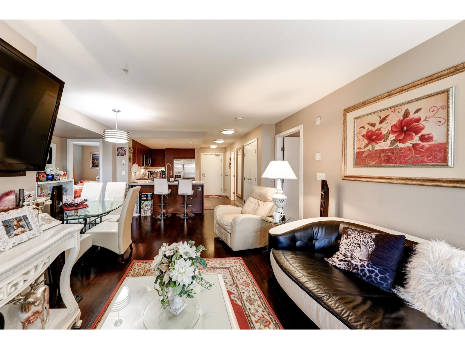 205 2940 King George Boulevard, Surrey, British Columbia  V3Z 0M8 - Photo 6 - R3048264
