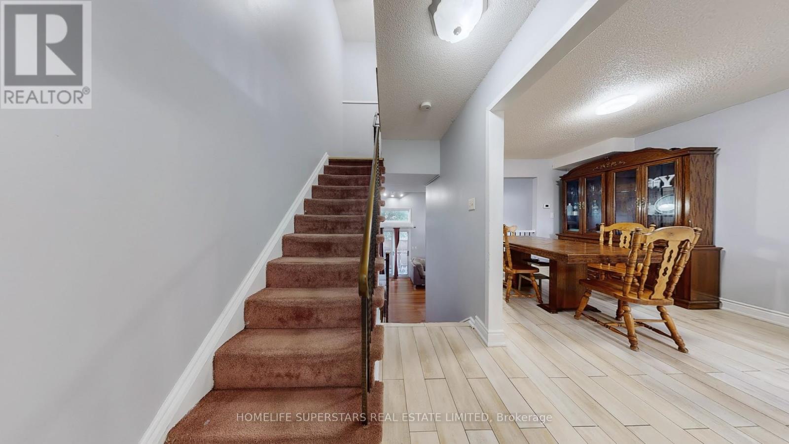 76 Collins Crescent, Brampton, Ontario  L6V 3N1 - Photo 18 - W12407253