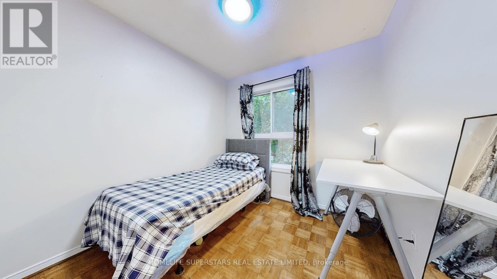 76 Collins Crescent, Brampton, Ontario  L6V 3N1 - Photo 26 - W12407253