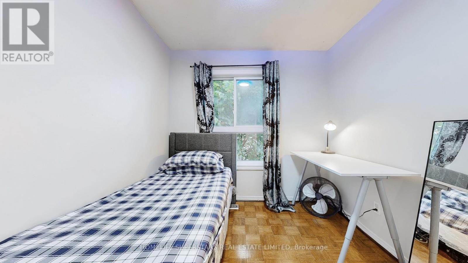 76 Collins Crescent, Brampton, Ontario  L6V 3N1 - Photo 27 - W12407253