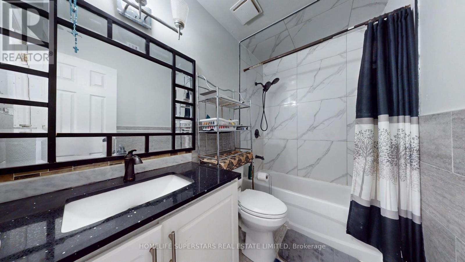 76 Collins Crescent, Brampton, Ontario  L6V 3N1 - Photo 30 - W12407253