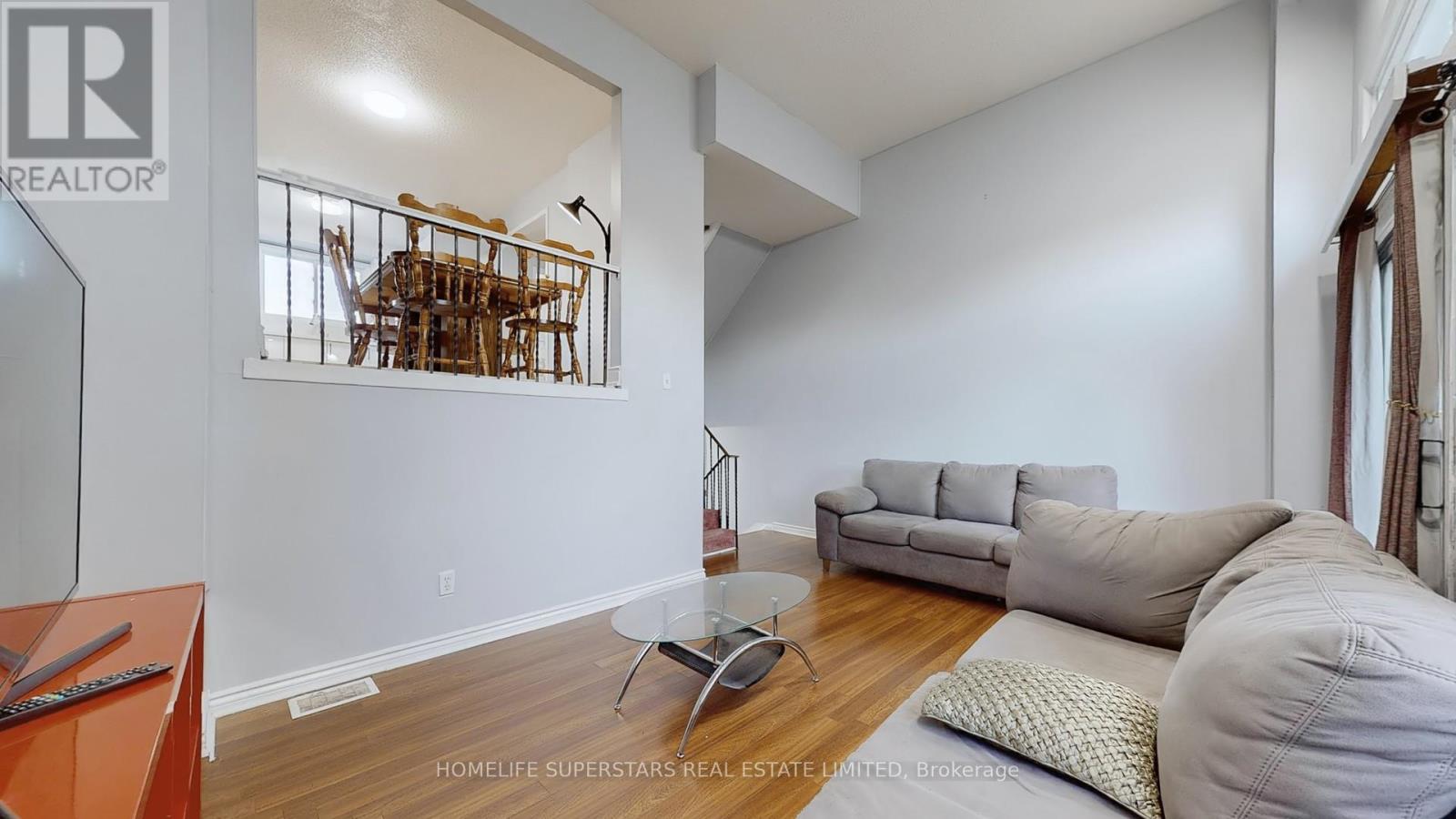 76 Collins Crescent, Brampton, Ontario  L6V 3N1 - Photo 8 - W12407253