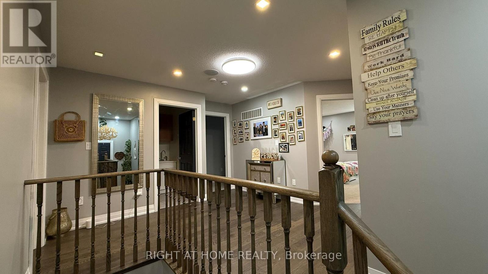 6 Jenna Court, Brampton, Ontario  L6R 3P5 - Photo 10 - W12407282