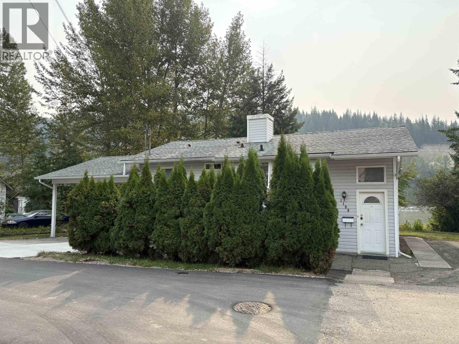 1199 Houston Lane, Prince George, British Columbia  V2L 4M9 - Photo 3 - R3048300