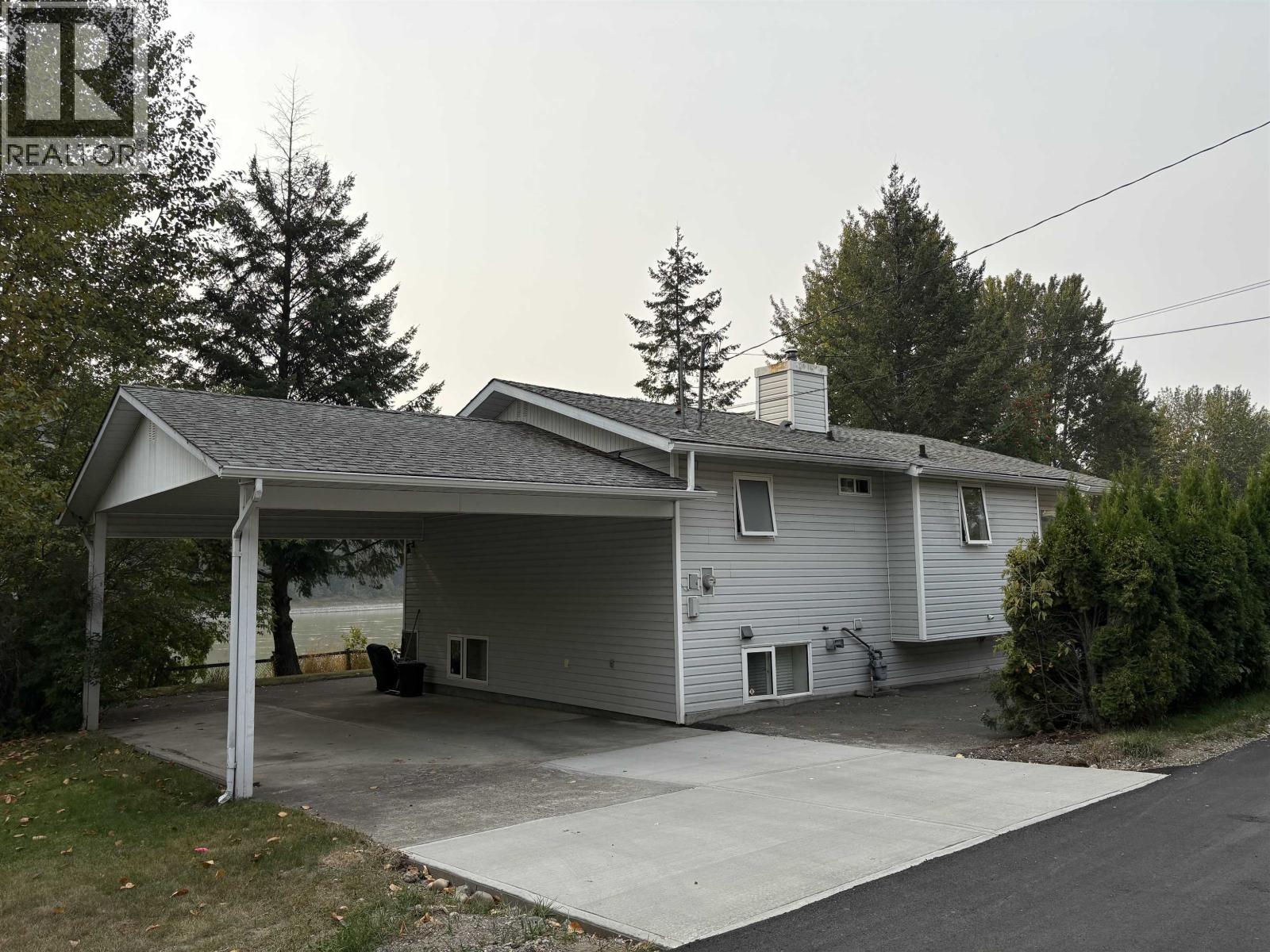 1199 Houston Lane, Prince George, British Columbia  V2L 4M9 - Photo 2 - R3048300