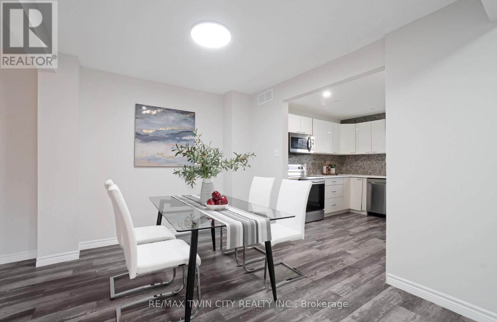 60 - 770 Fanshawe Park Road E, London North, Ontario  N5X 1L5 - Photo 11 - X12407252