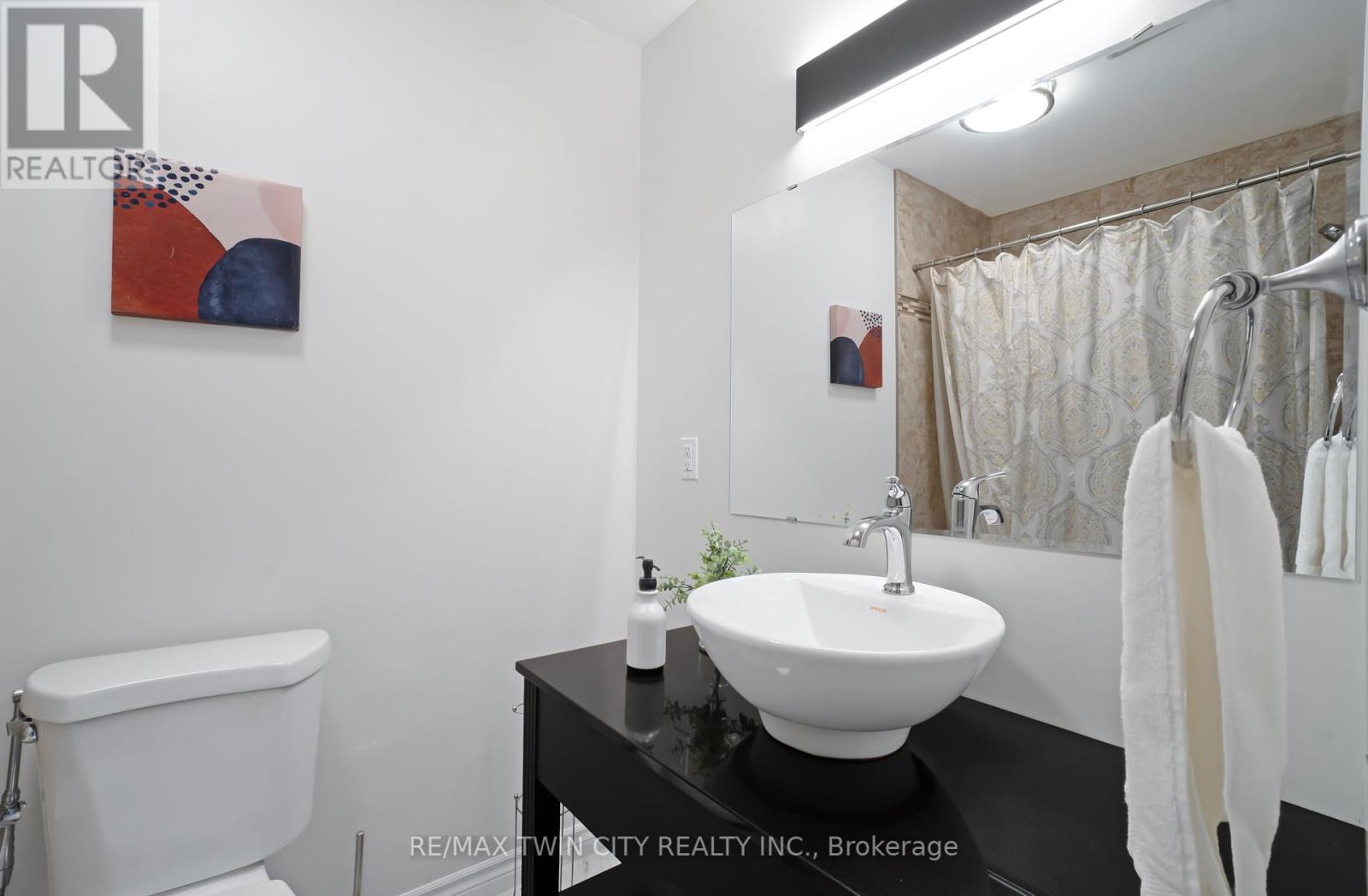 60 - 770 Fanshawe Park Road E, London North, Ontario  N5X 1L5 - Photo 21 - X12407252