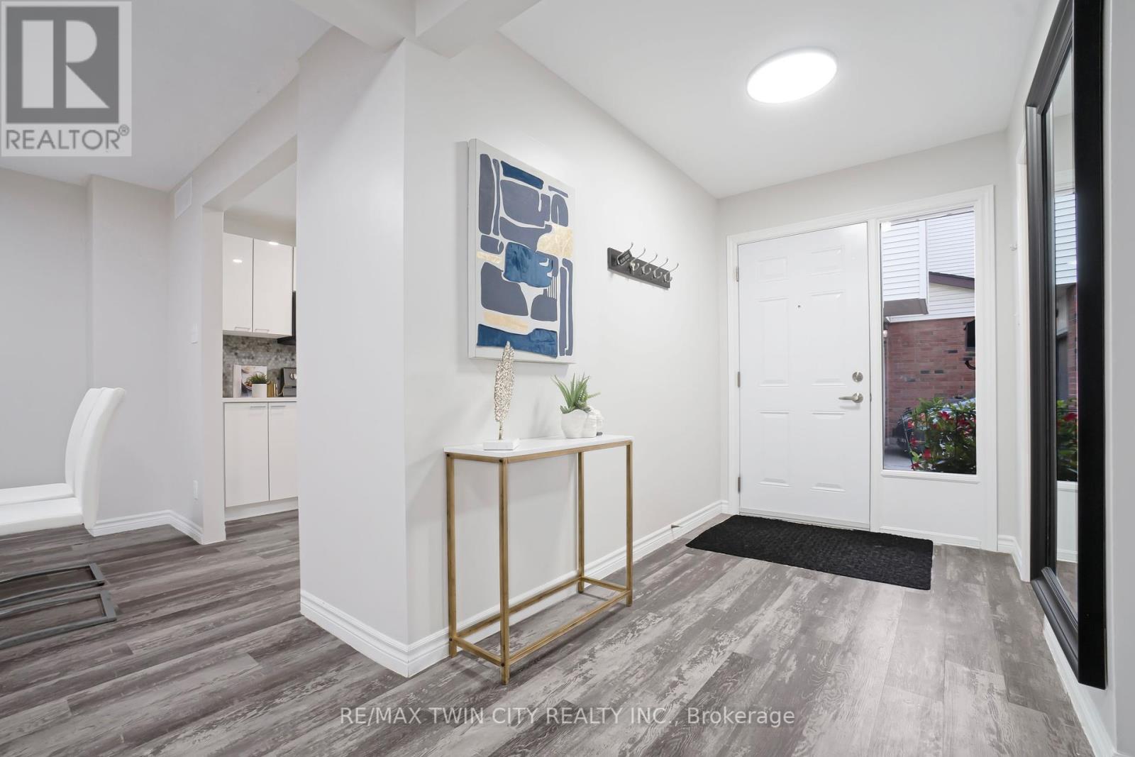 60 - 770 Fanshawe Park Road E, London North, Ontario  N5X 1L5 - Photo 6 - X12407252