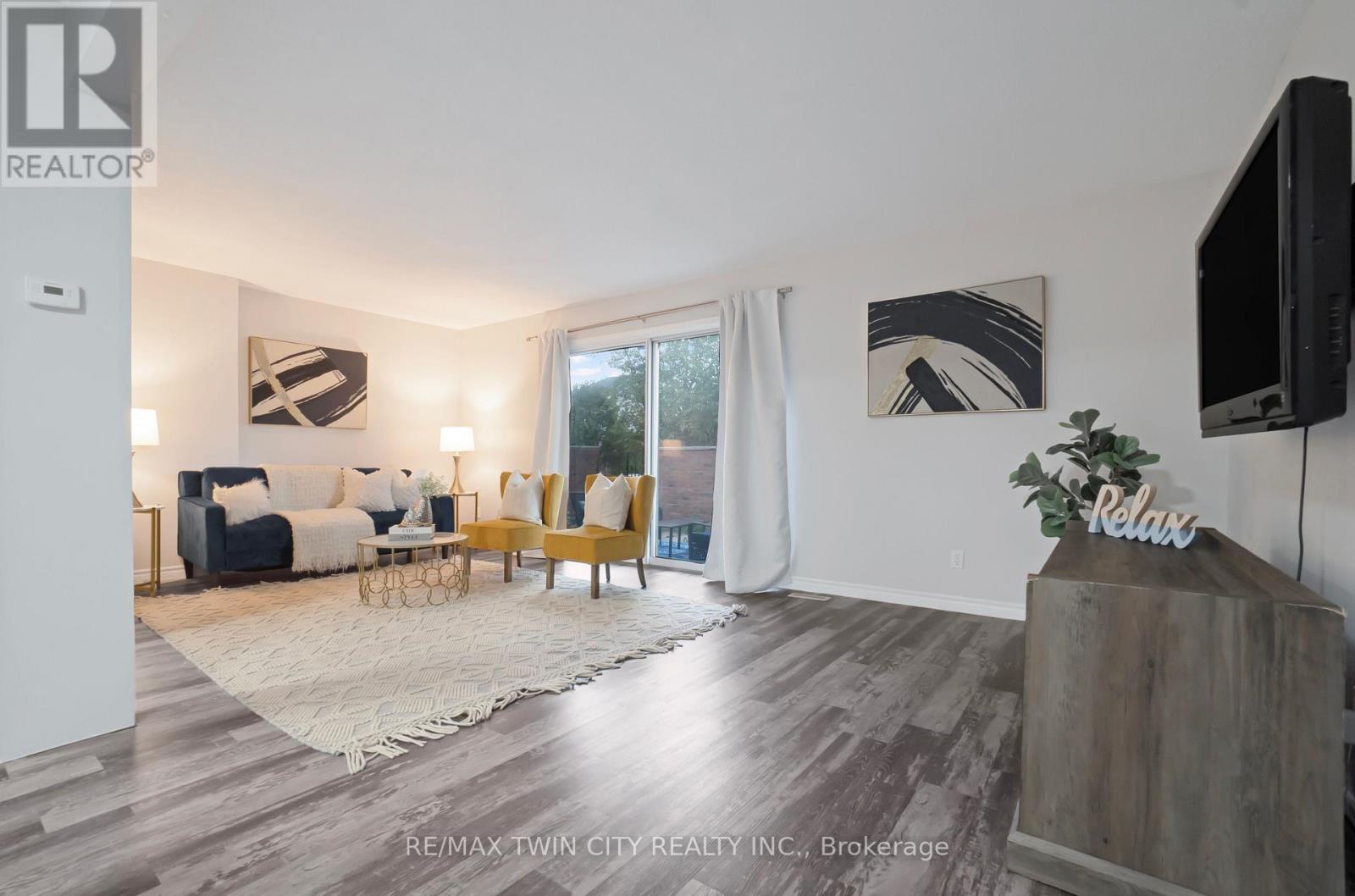 60 - 770 Fanshawe Park Road E, London North, Ontario  N5X 1L5 - Photo 8 - X12407252