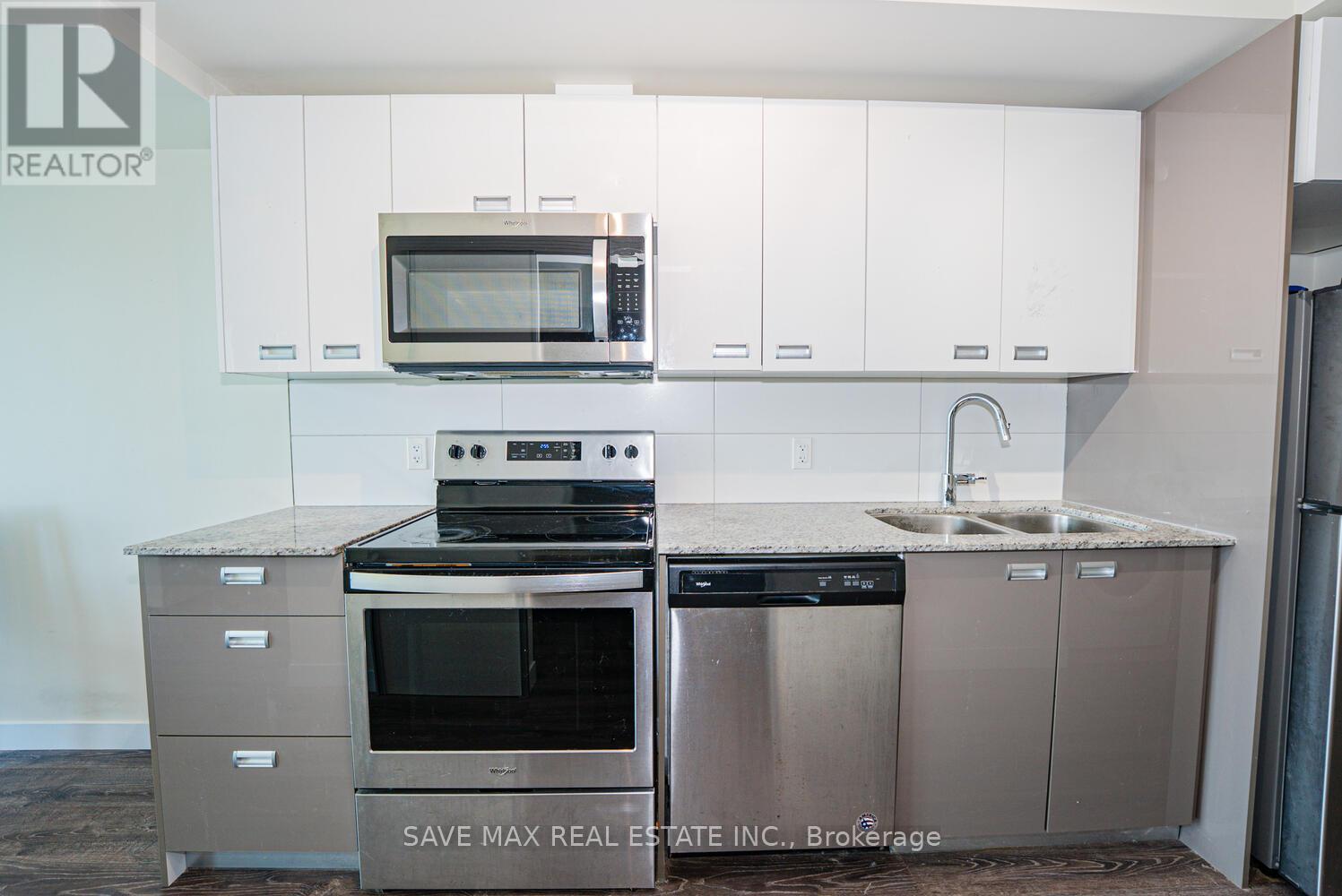 405 - 257 Hemlock Street, Waterloo, Ontario  N2L 0K2 - Photo 15 - X12407263