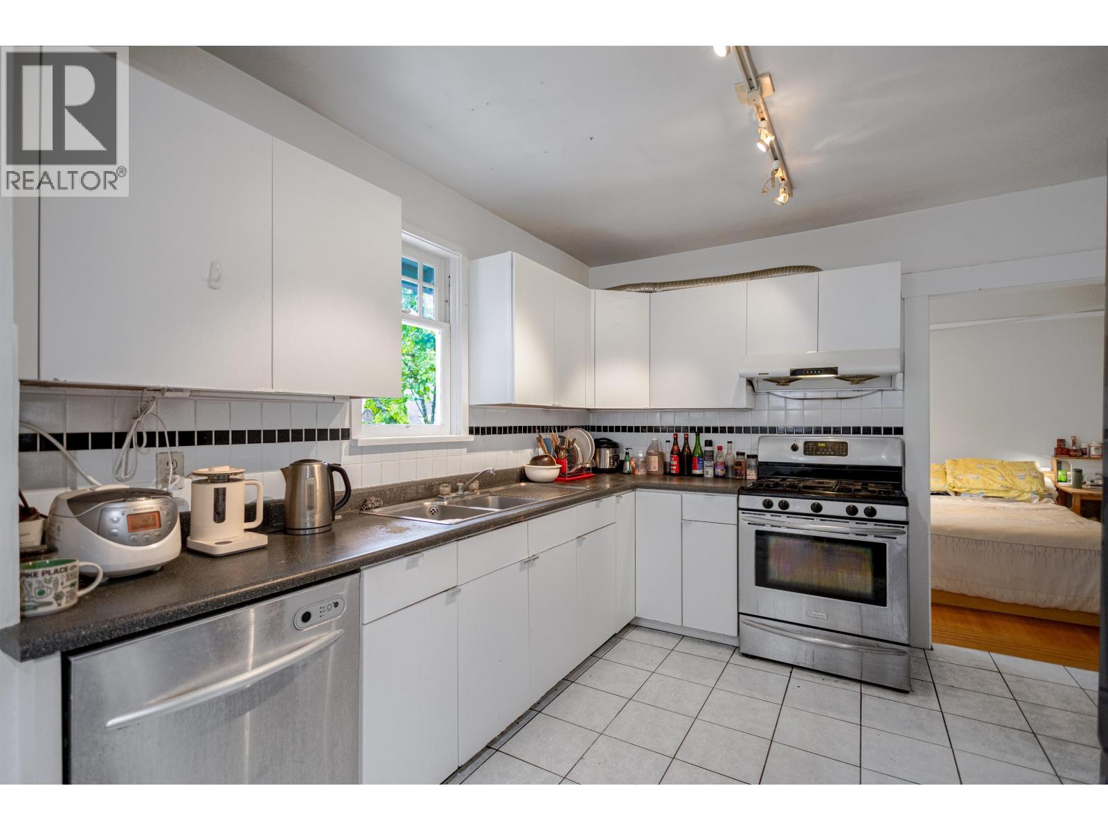 3012 W 14th Avenue, Vancouver, British Columbia  V6K 2X8 - Photo 12 - R3047866