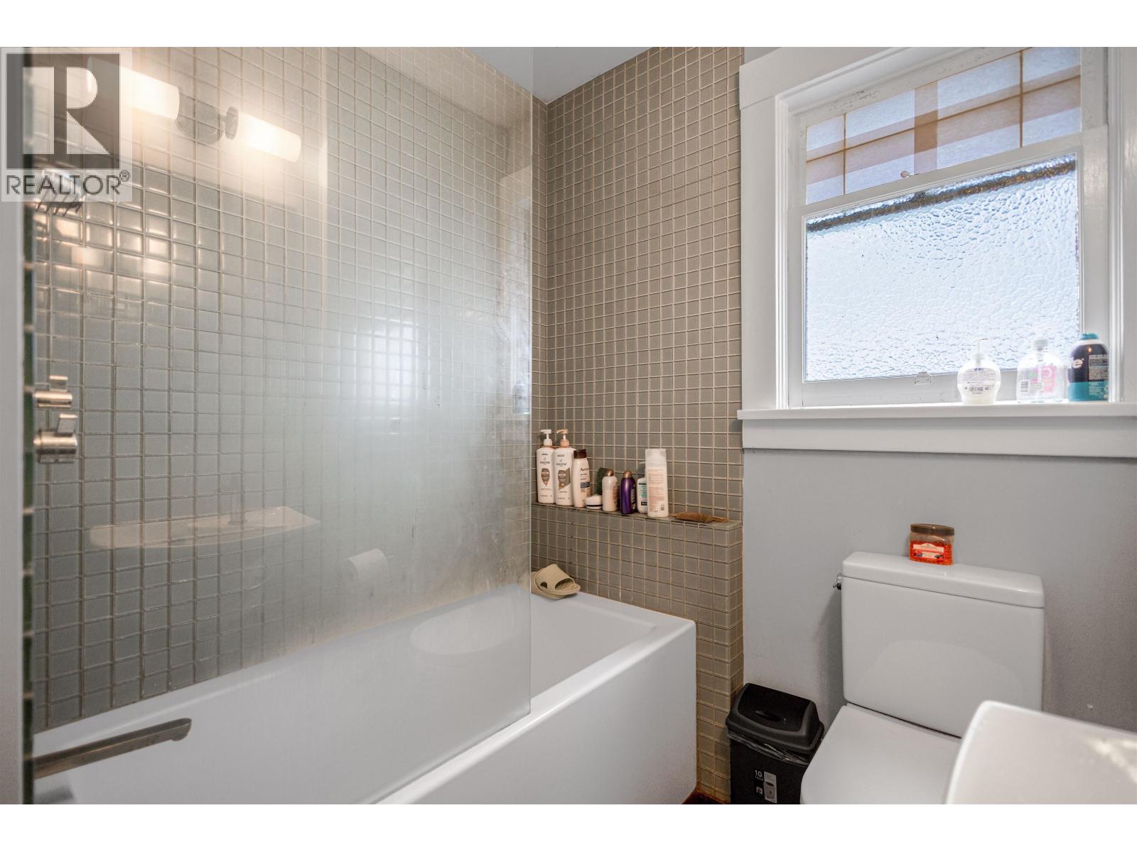 3012 W 14th Avenue, Vancouver, British Columbia  V6K 2X8 - Photo 8 - R3047866