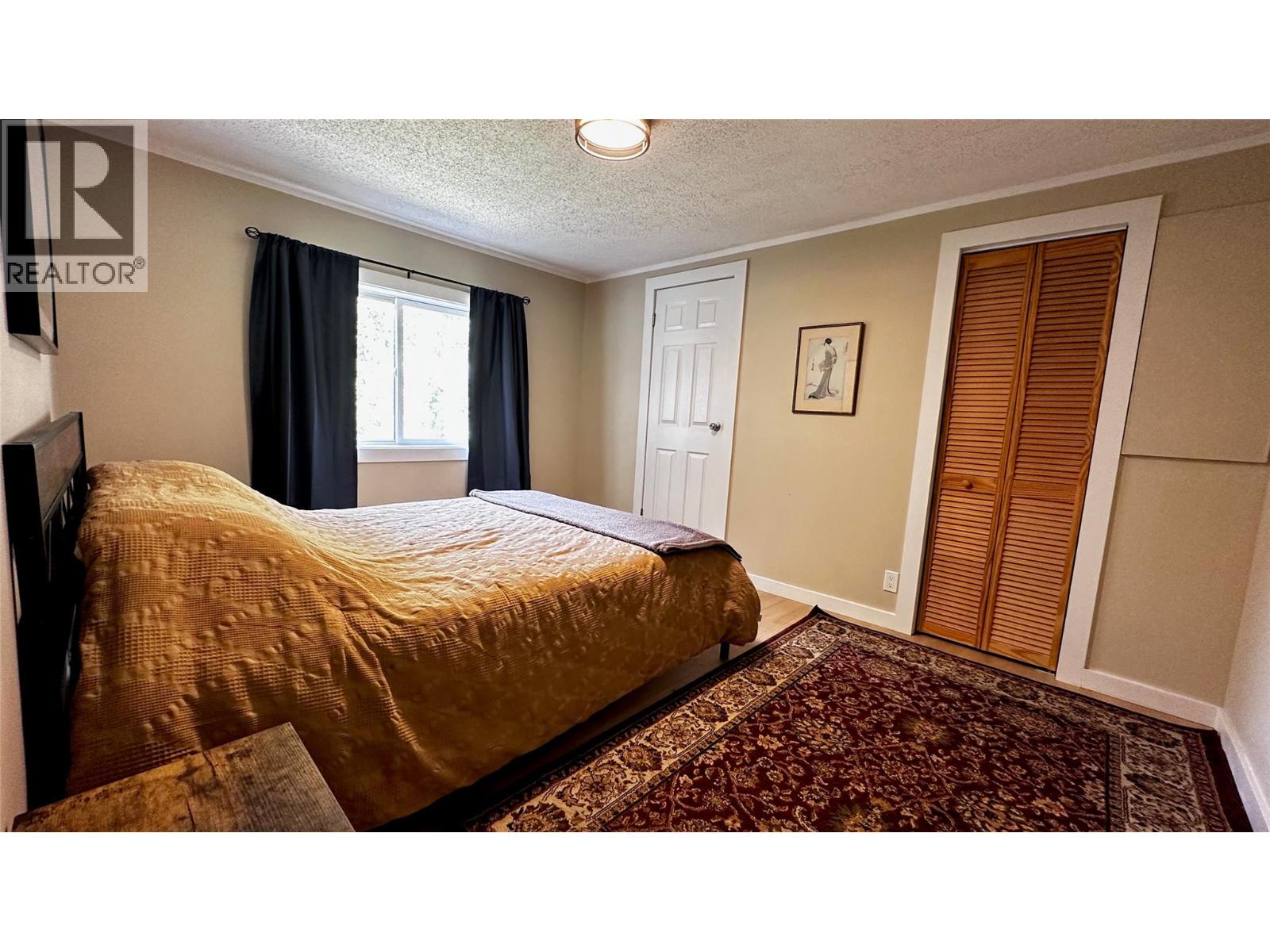 811 Victoria Street, New Denver, British Columbia  V0G 1M0 - Photo 10 - 10362366