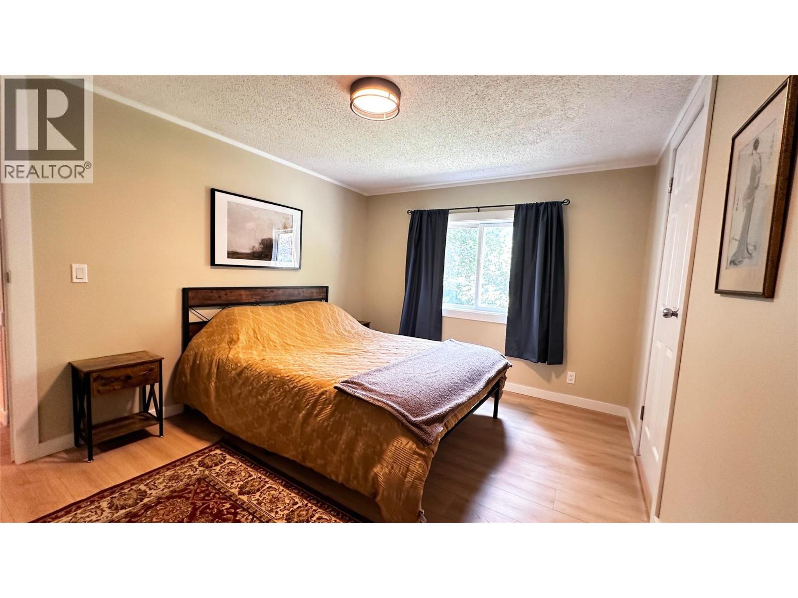 811 Victoria Street, New Denver, British Columbia  V0G 1M0 - Photo 9 - 10362366