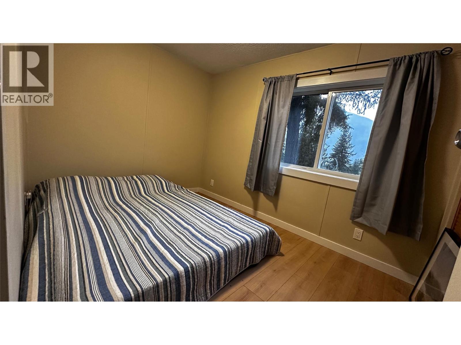 811 Victoria Street, New Denver, British Columbia  V0G 1M0 - Photo 13 - 10362366