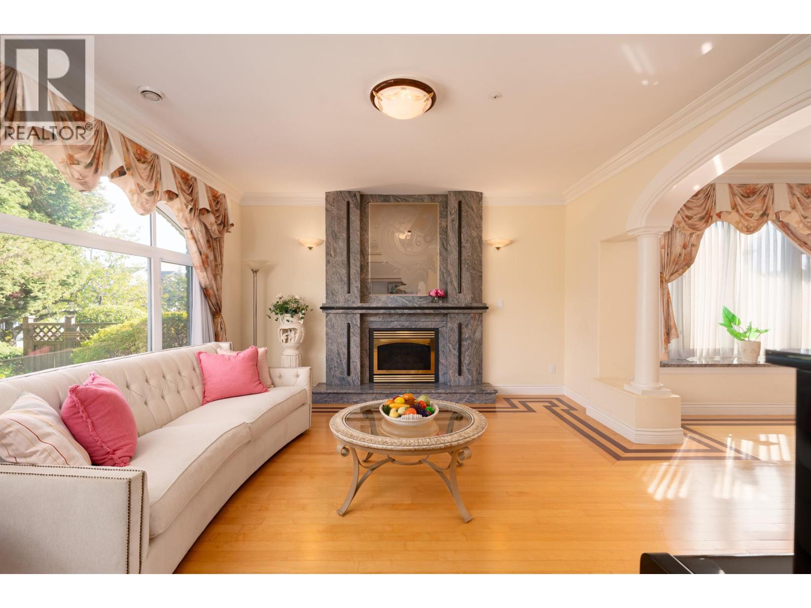 6669 Heather Street, Vancouver, British Columbia  V6P 3P3 - Photo 2 - R3048357