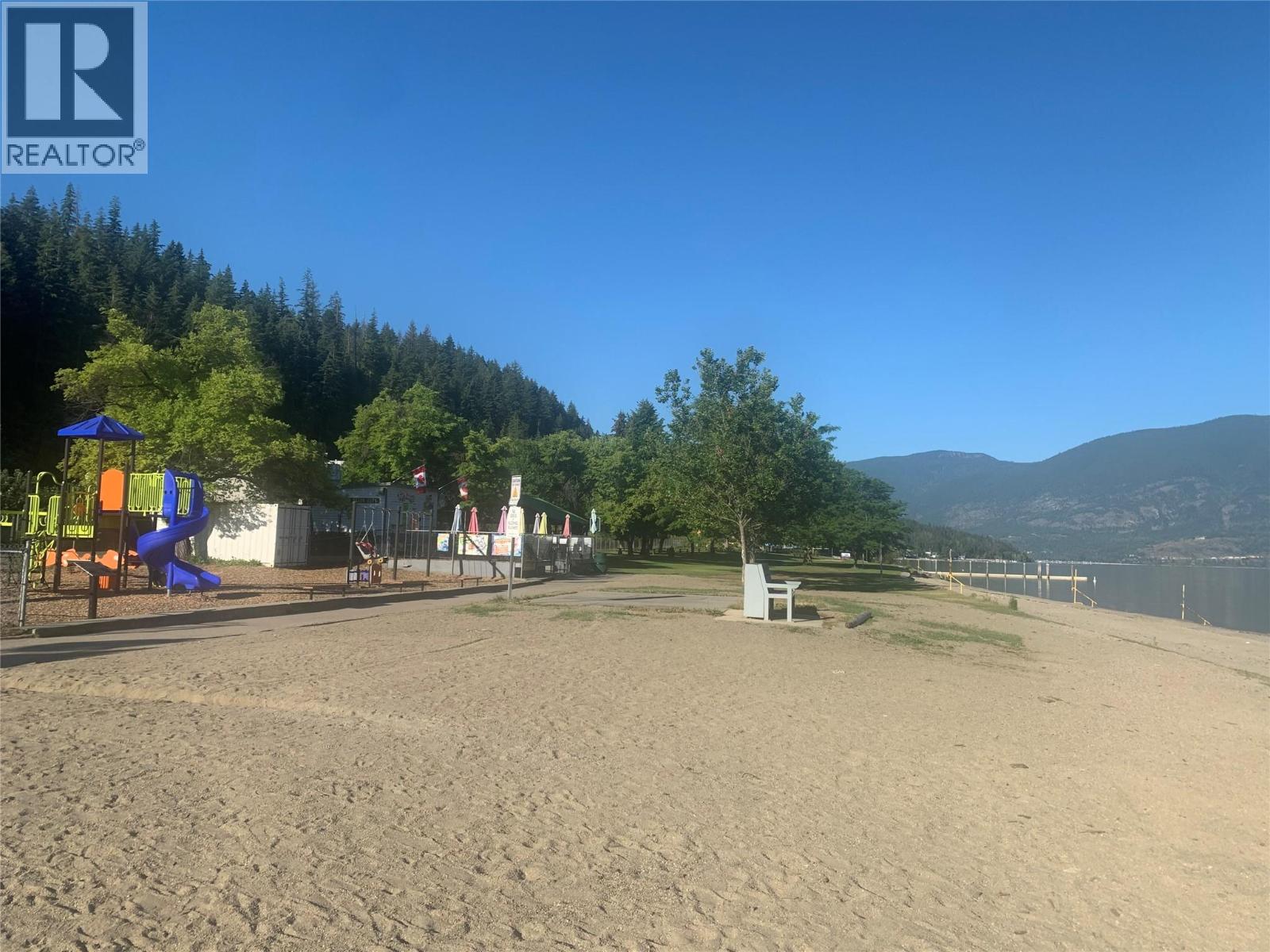 1910 11 Avenue Ne Unit# 4, Salmon Arm, British Columbia  V1E 2V5 - Photo 35 - 10362866
