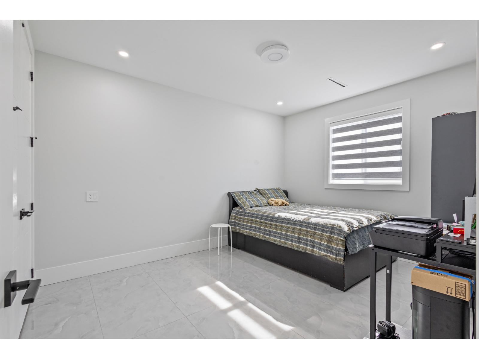 2128 Oakridge Crescent, Abbotsford, British Columbia  V2T 6A8 - Photo 9 - R3047920
