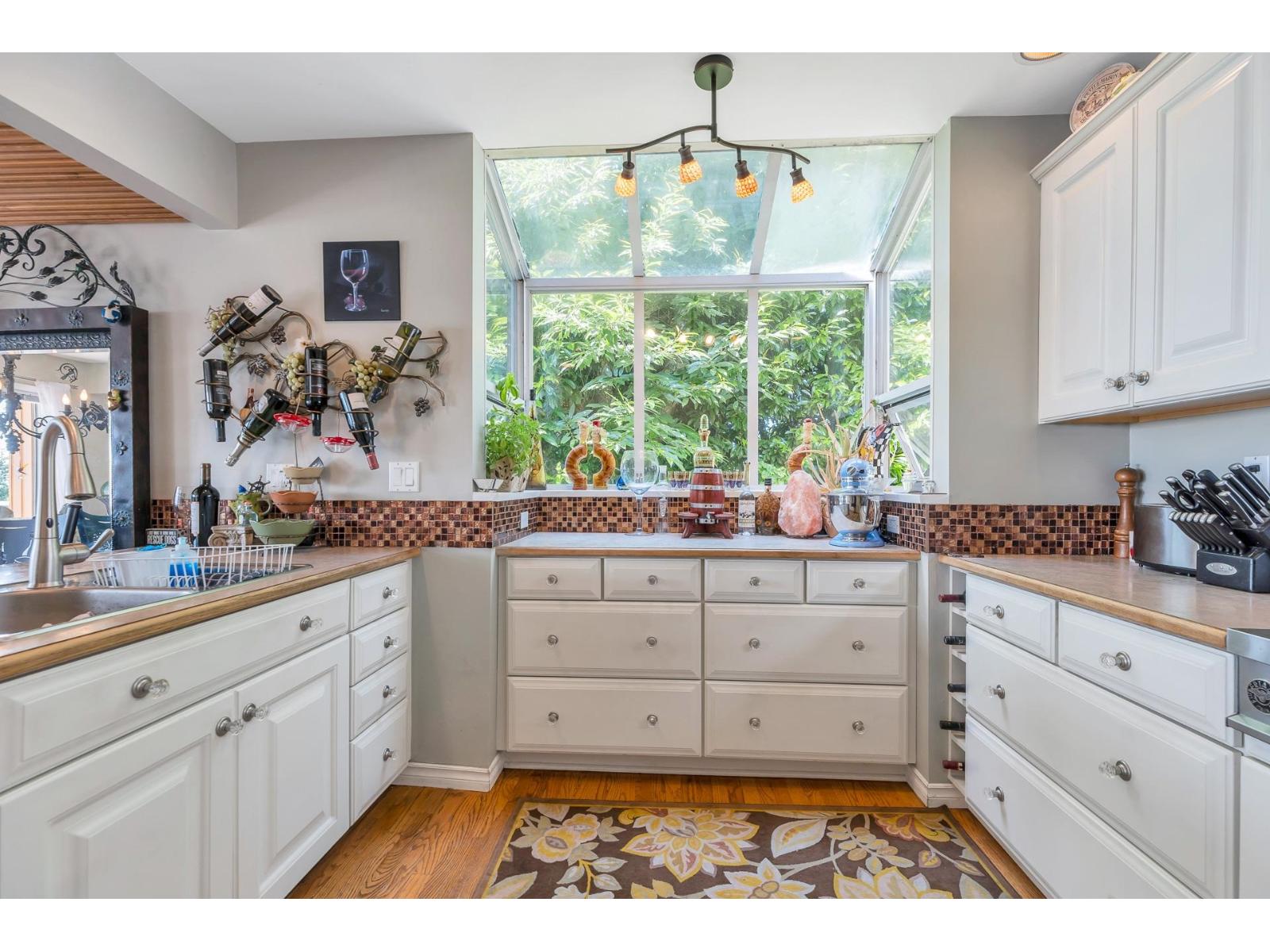 14810 Prospect Avenue, Surrey, British Columbia  V4B 2B1 - Photo 5 - R3047759