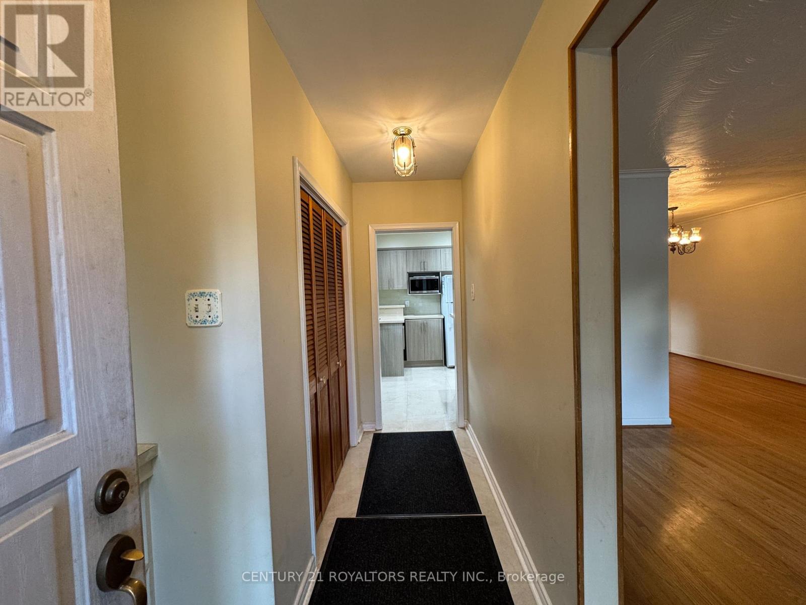 70 Marbury Crescent, Toronto, Ontario  M3A 2G2 - Photo 12 - C12407311