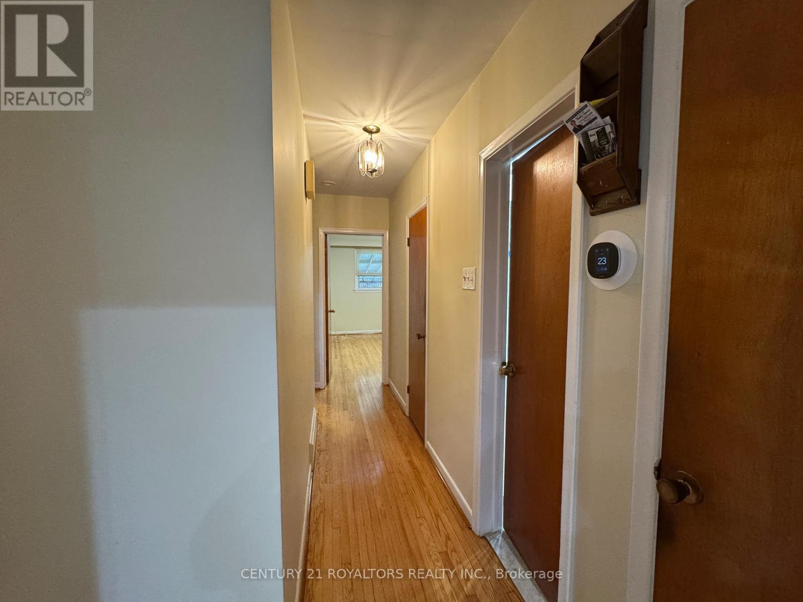 70 Marbury Crescent, Toronto, Ontario  M3A 2G2 - Photo 18 - C12407311