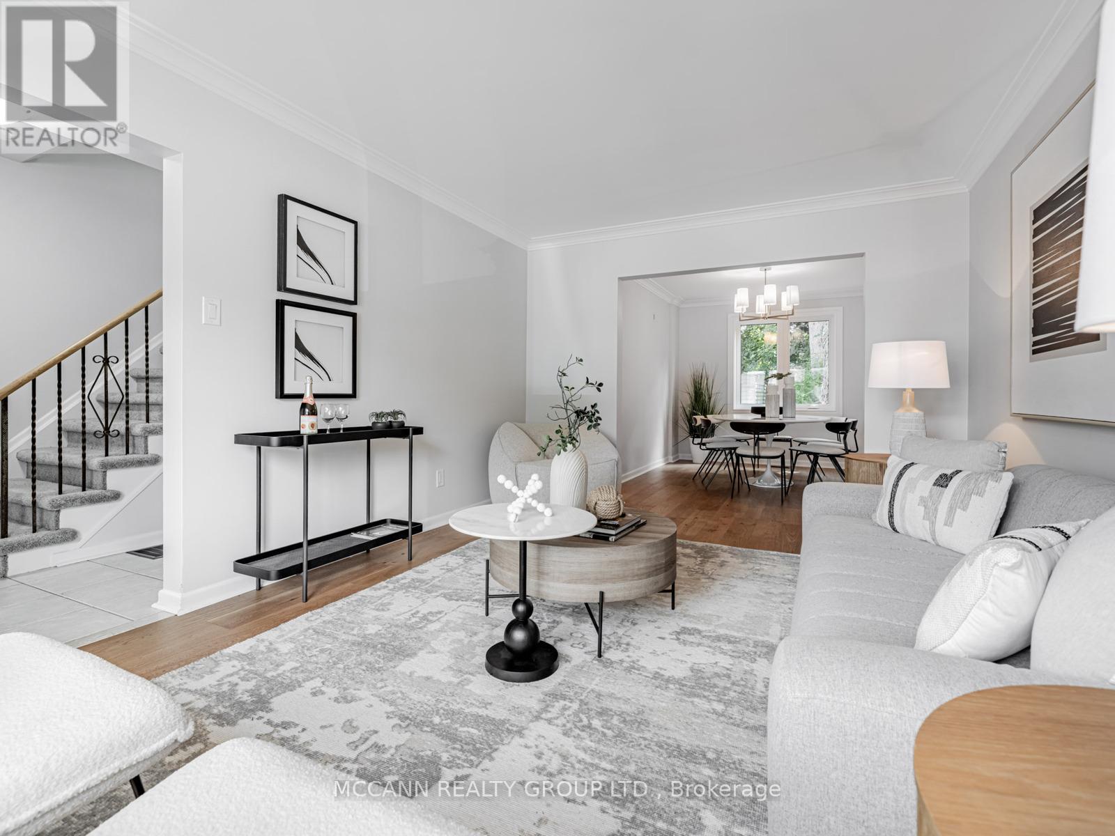 157 1/2 Roslin Avenue, Toronto, Ontario  M4N 1Z5 - Photo 10 - C12407331