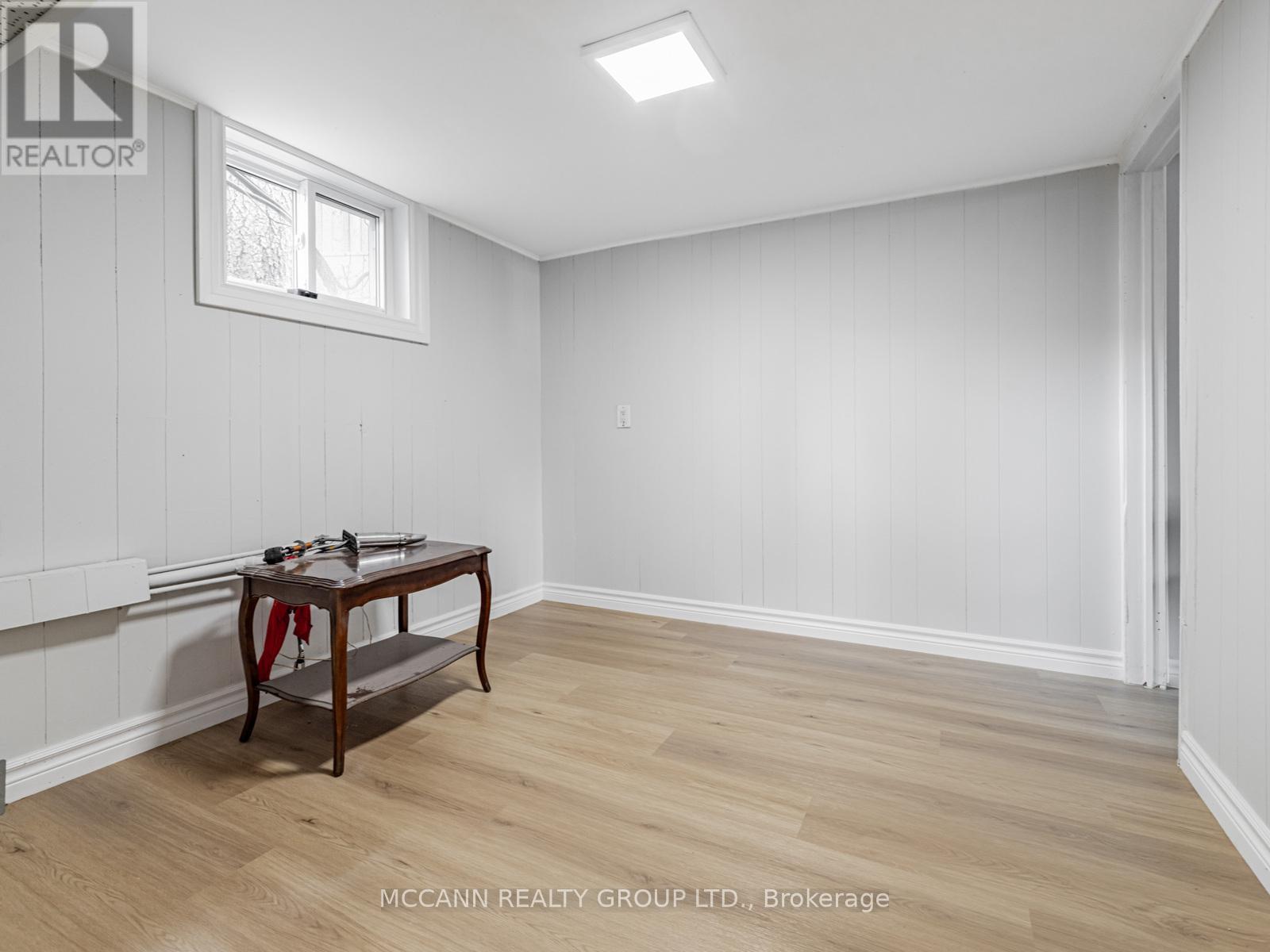 157 1/2 Roslin Avenue, Toronto, Ontario  M4N 1Z5 - Photo 28 - C12407331