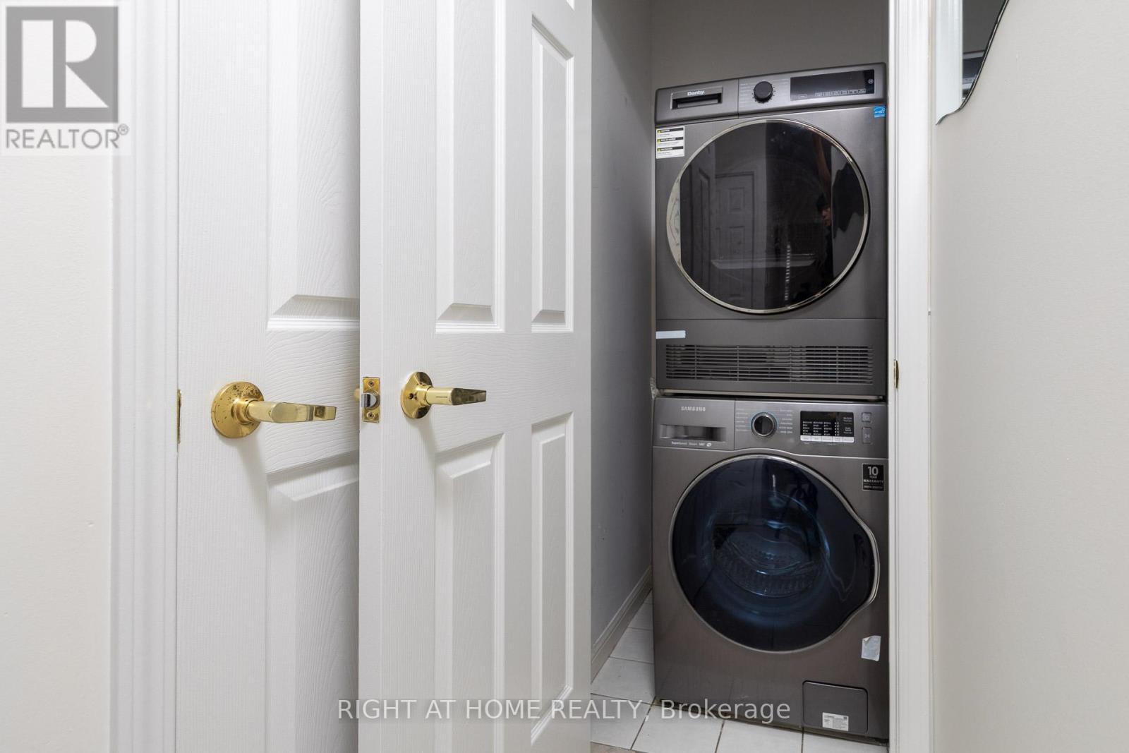 Ph3 - 5940 Yonge Street, Toronto, Ontario  M2M 4M6 - Photo 20 - C12407391