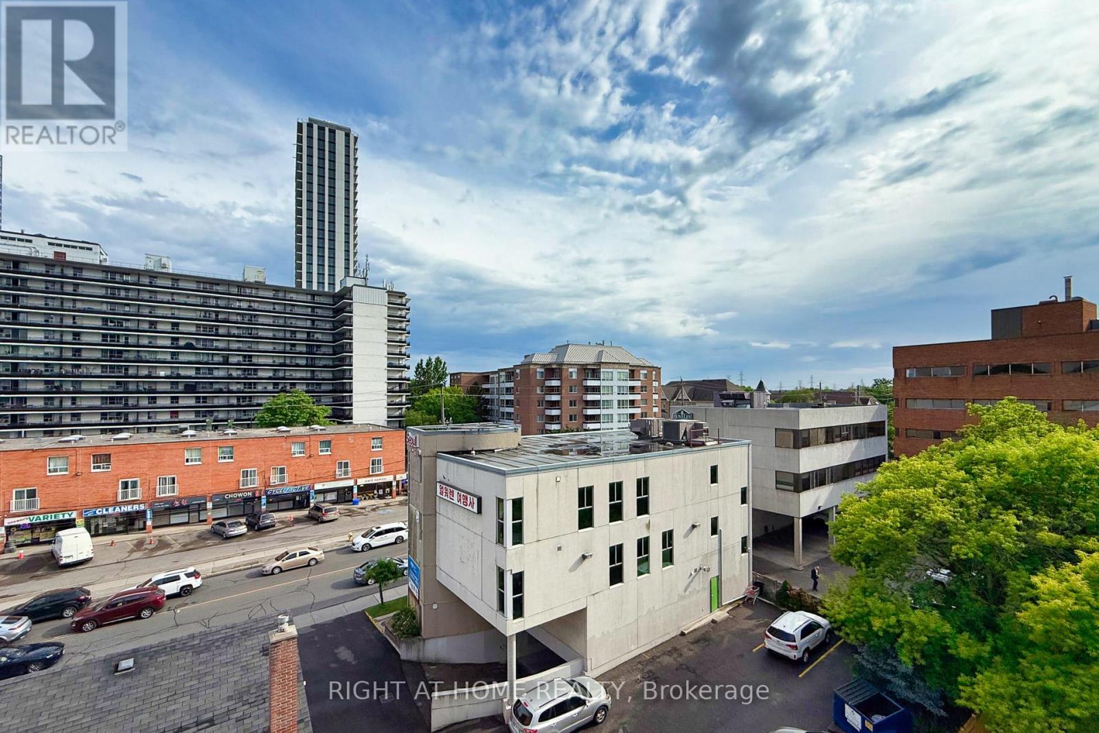 Ph3 - 5940 Yonge Street, Toronto, Ontario  M2M 4M6 - Photo 26 - C12407391