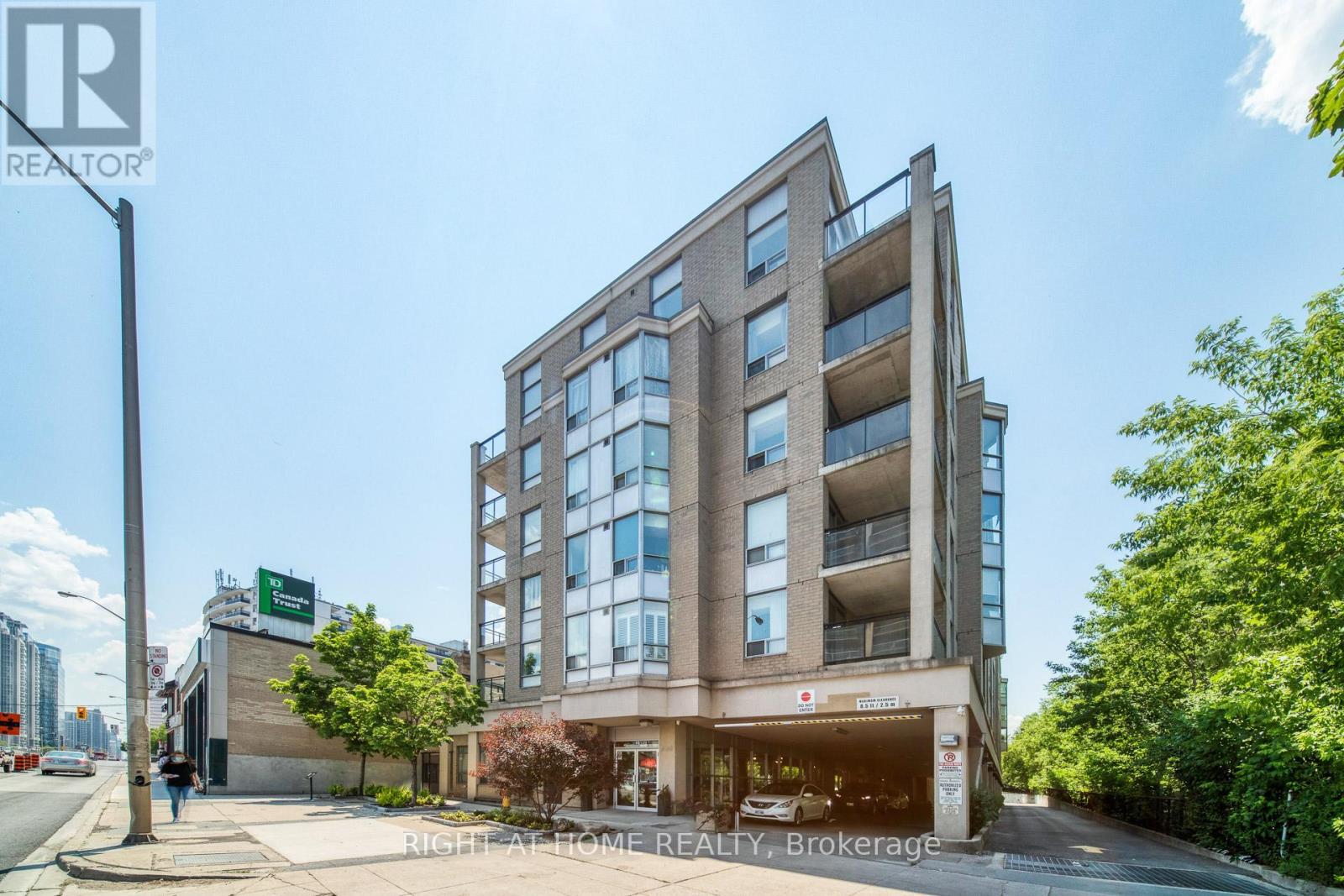Ph3 - 5940 Yonge Street, Toronto, Ontario  M2M 4M6 - Photo 29 - C12407391