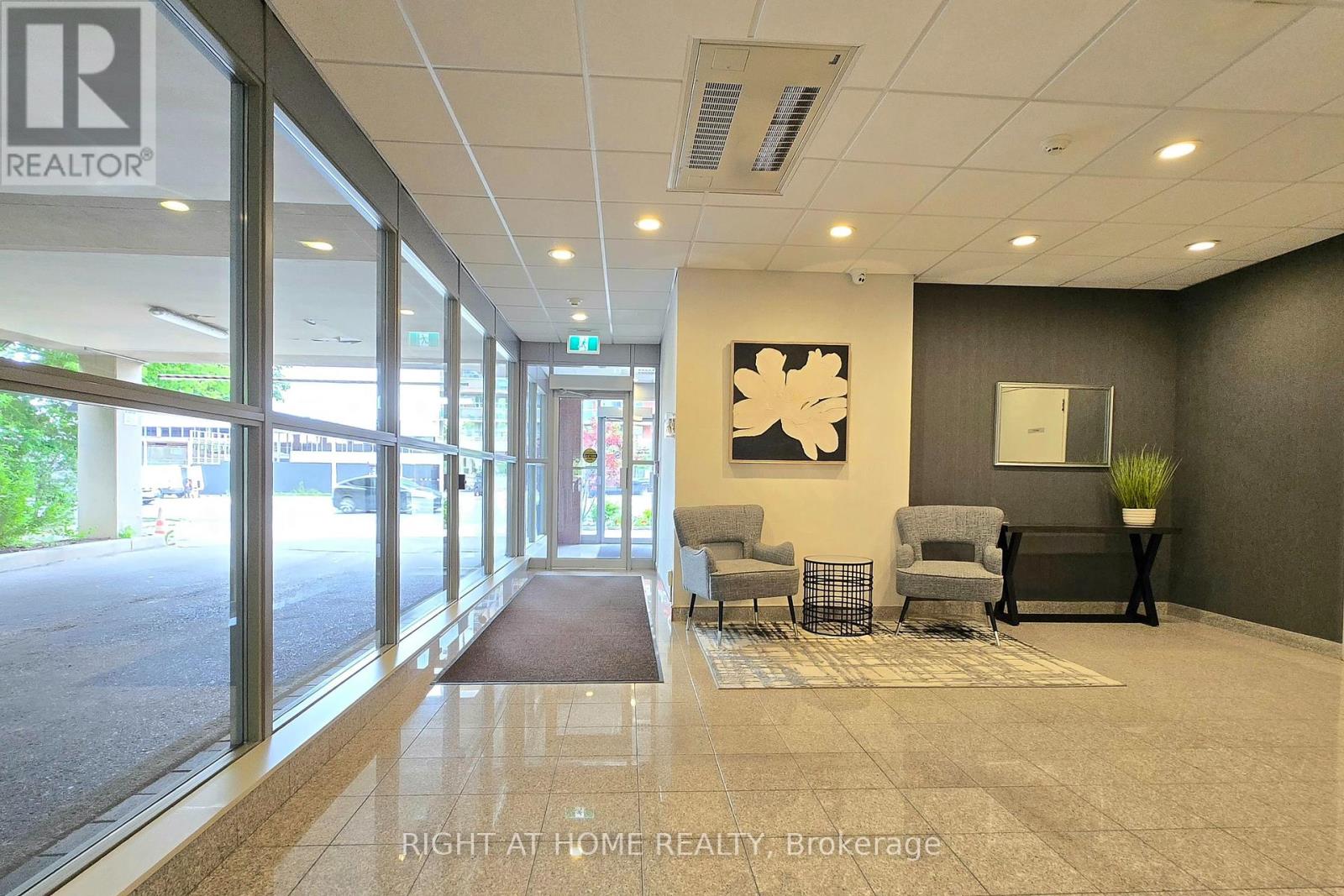 Ph3 - 5940 Yonge Street, Toronto, Ontario  M2M 4M6 - Photo 30 - C12407391
