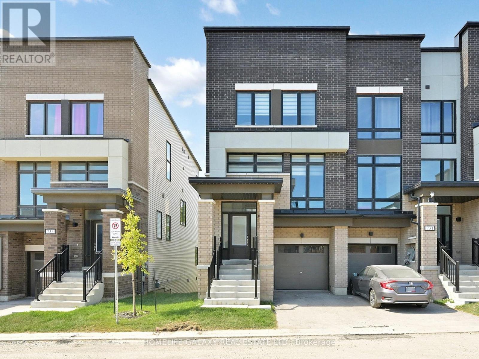 733 Heathrow Path, Oshawa, Ontario  L1K 3G4 - Photo 1 - E12407312