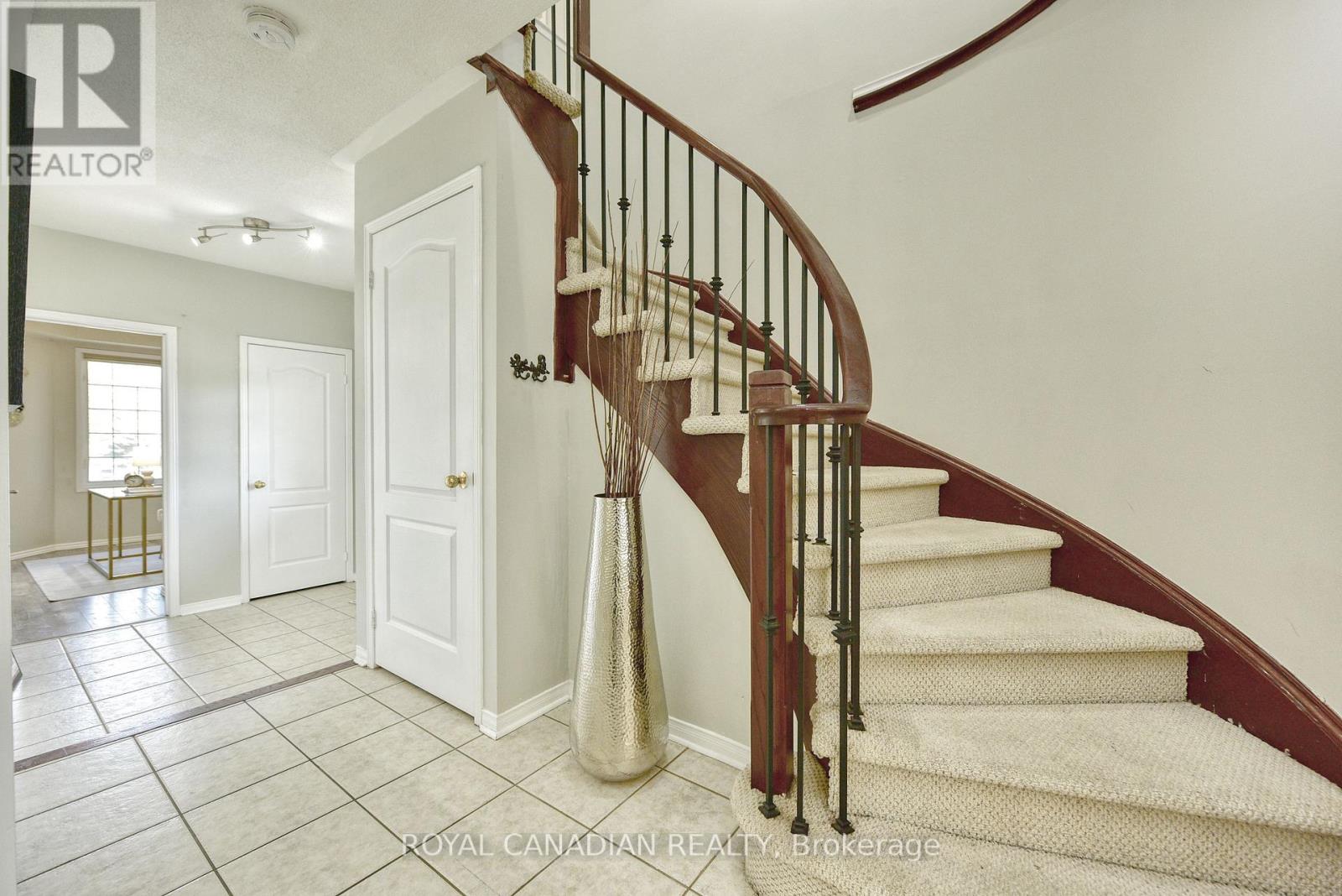25 Brind-Sheridan Court, Ajax, Ontario  L1S 0A2 - Photo 18 - E12407322