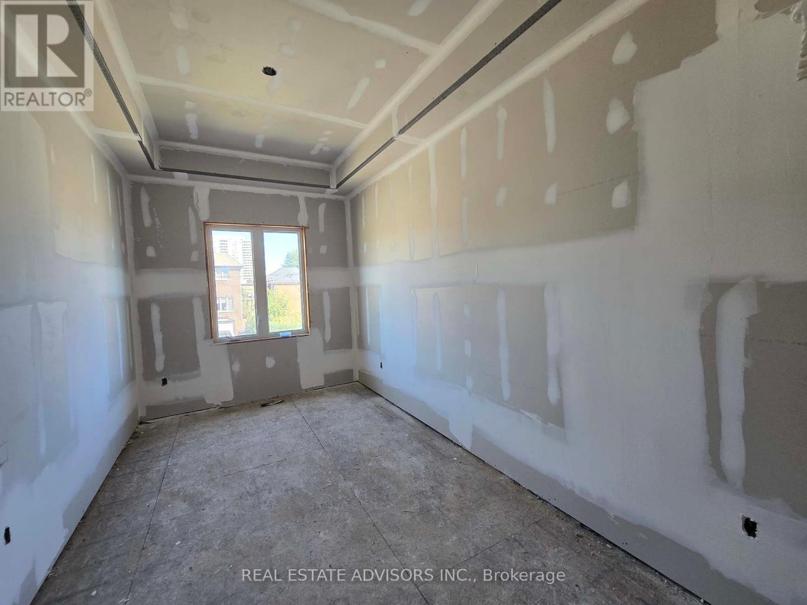 68b Laurel Avenue, Toronto (Kennedy Park), Ontario  M1K 3J6 - Photo 19 - E12407348