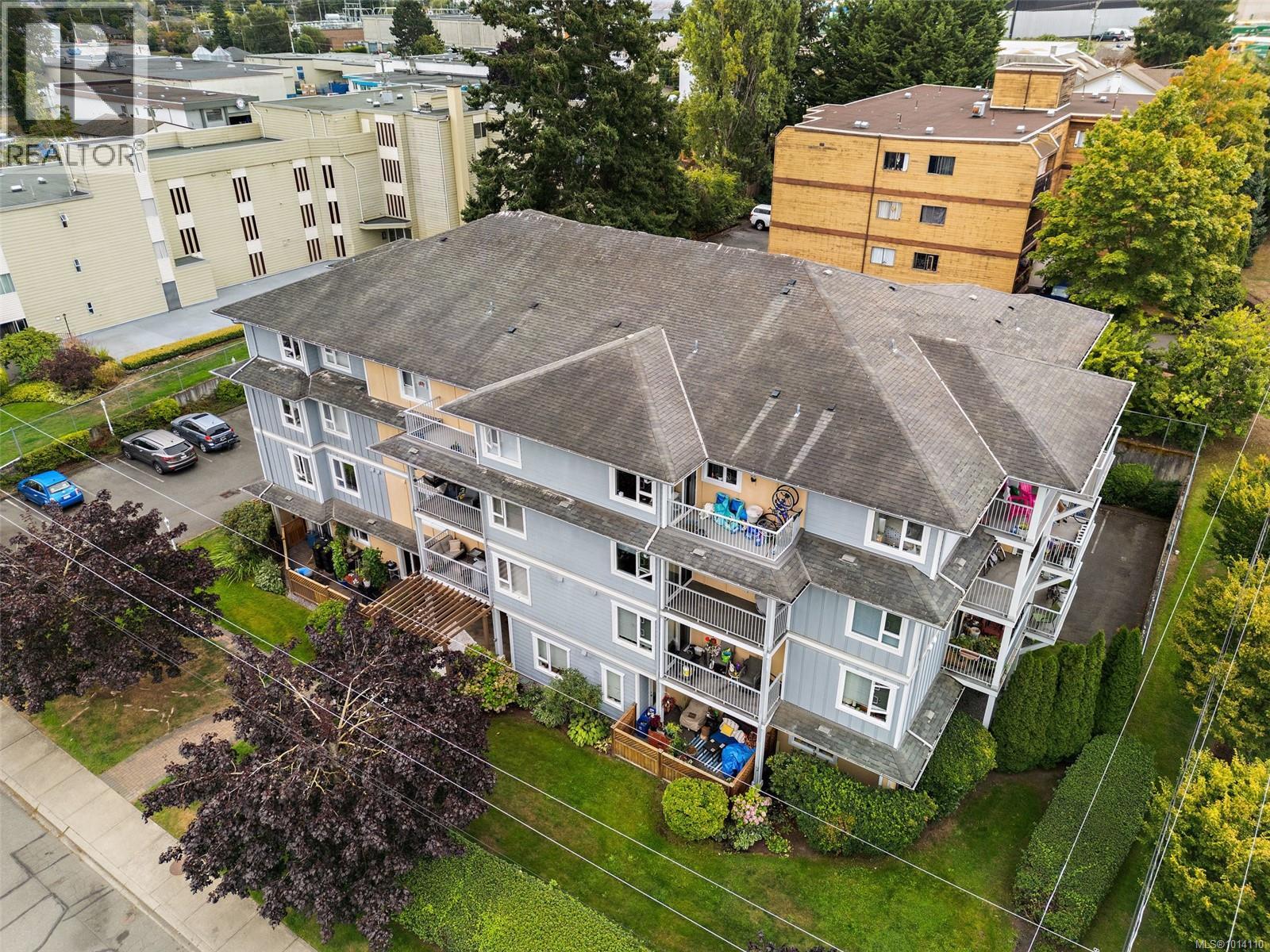 205 885 Ellery St, Esquimalt, British Columbia  V9A 4R8 - Photo 2 - 1014110