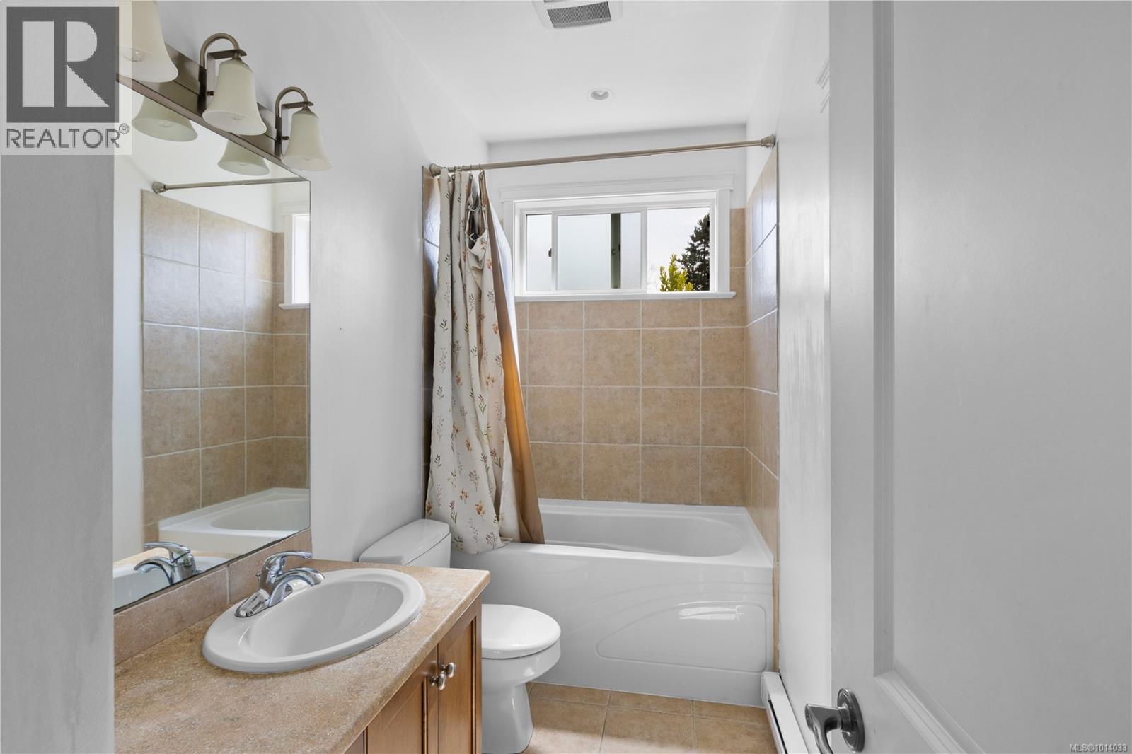 9937 Swiftsure Pl, Sidney, British Columbia  V8L 4E3 - Photo 11 - 1014033