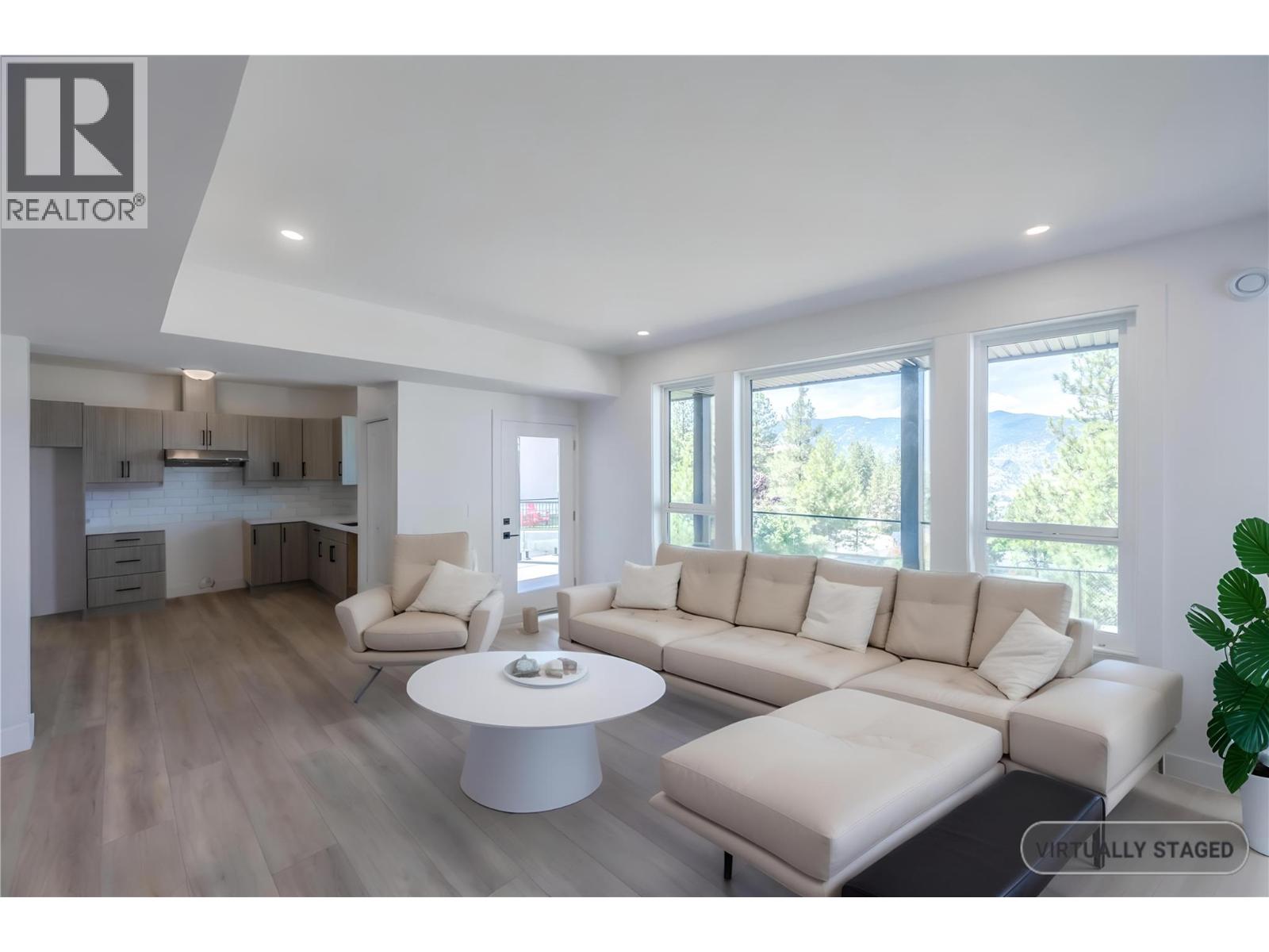 Photo 8 at 2895 Partridge Drive, Wiltse, Penticton Photo 8 at 2895 Partridge Drive, Wiltse, Penticton