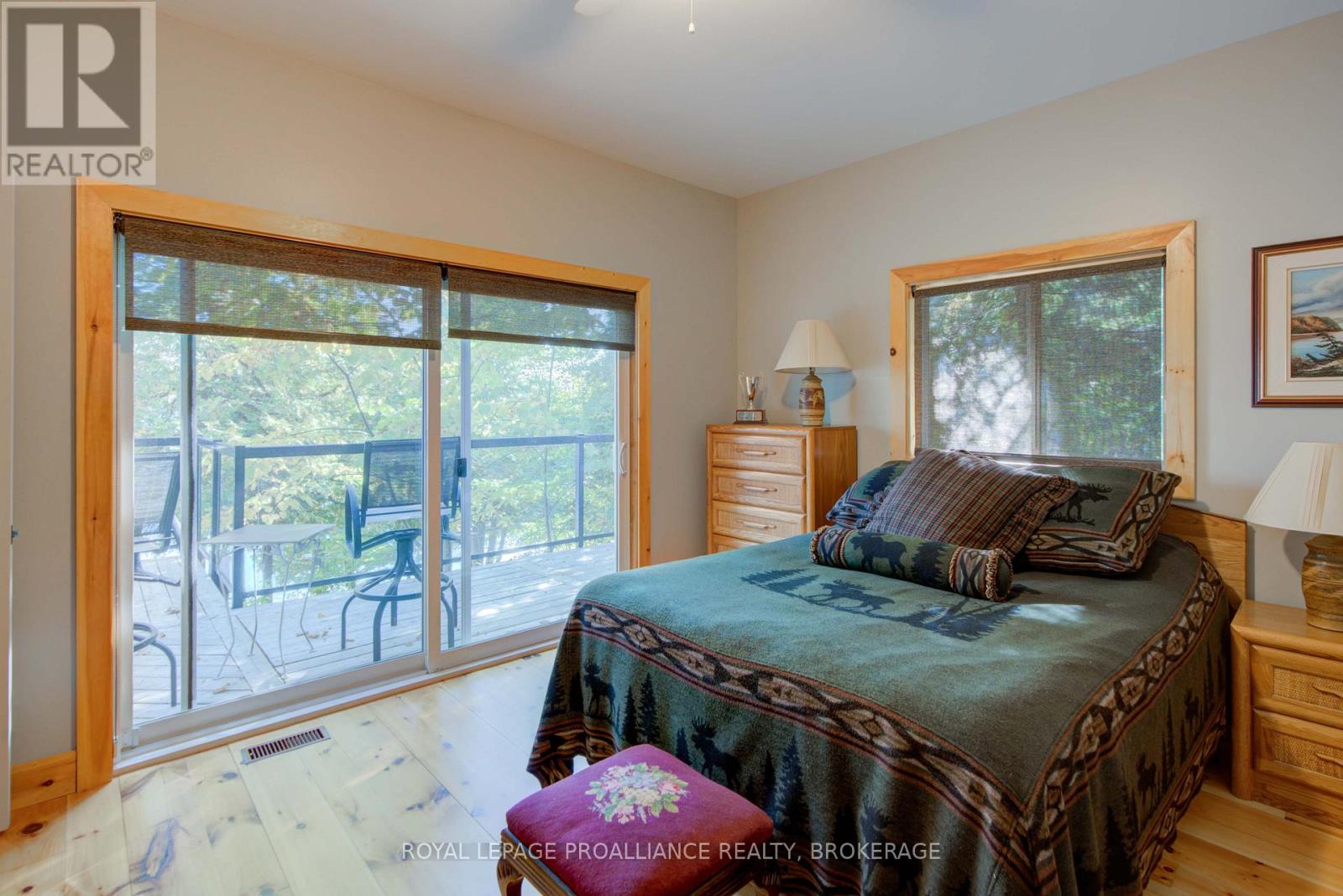 441b Maccomish Lane, South Frontenac (Frontenac South), Ontario  K0H 2L0 - Photo 24 - X12407483