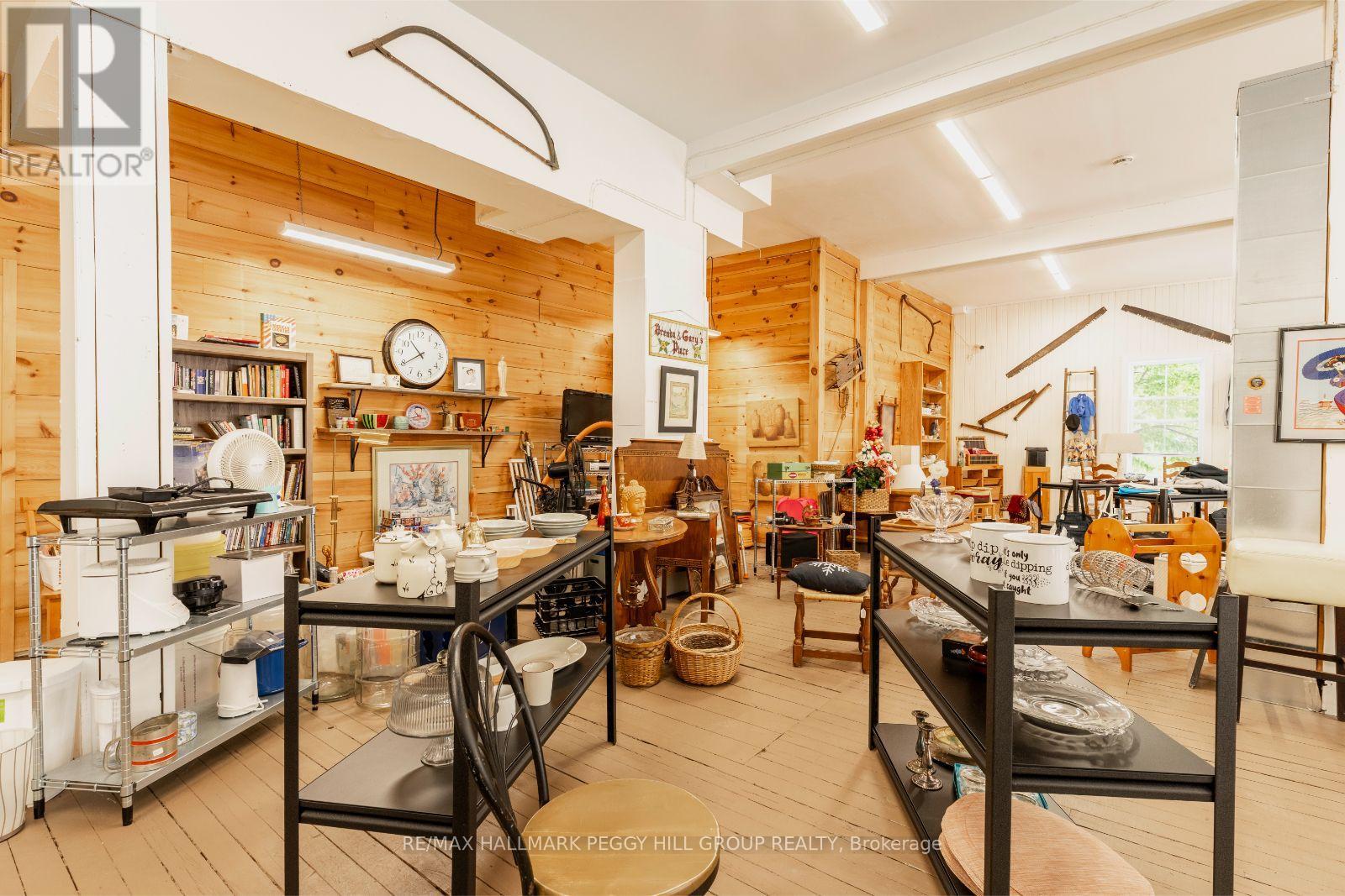 154 William Street, Tay (Victoria Harbour), Ontario  L0K 2A0 - Photo 8 - S12407325