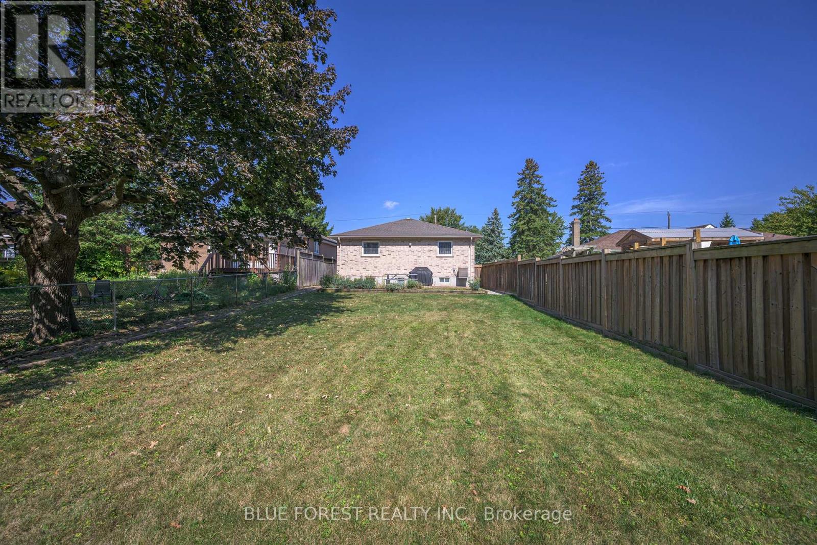547 Creston Avenue, London South, Ontario  N6C 3A5 - Photo 22 - X12407452