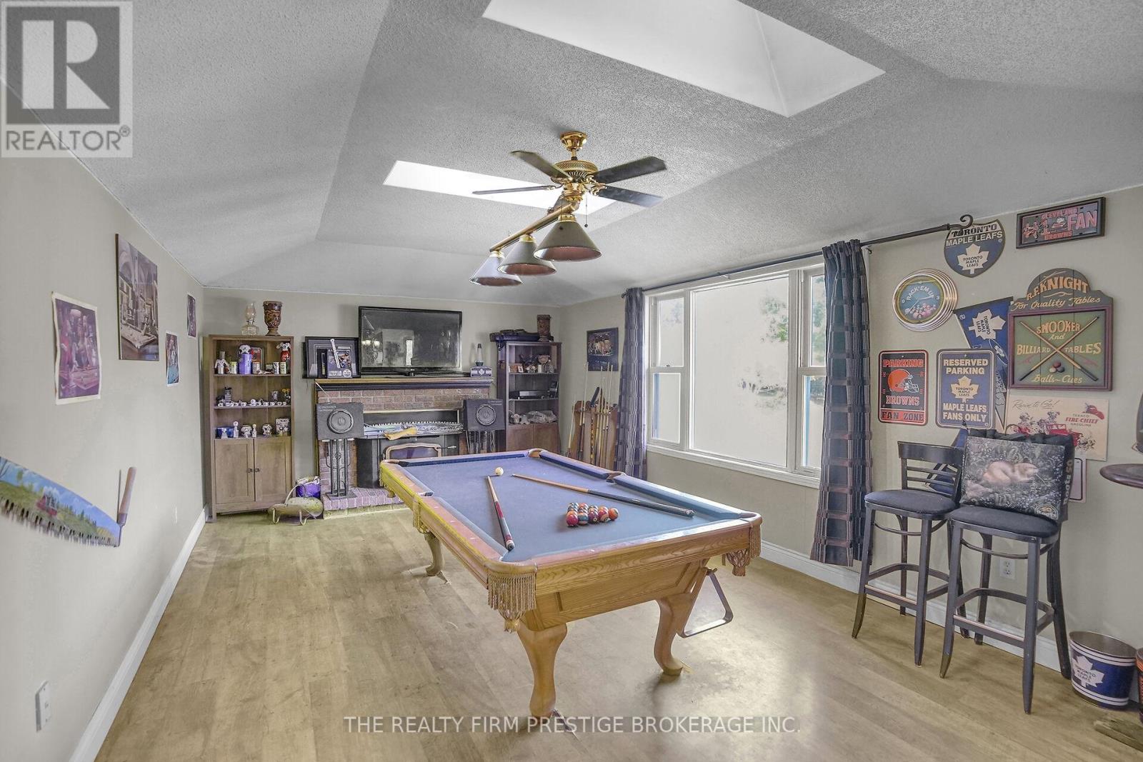 36315 Talbot Line, Southwold, Ontario  N0L 2E0 - Photo 12 - X12407482