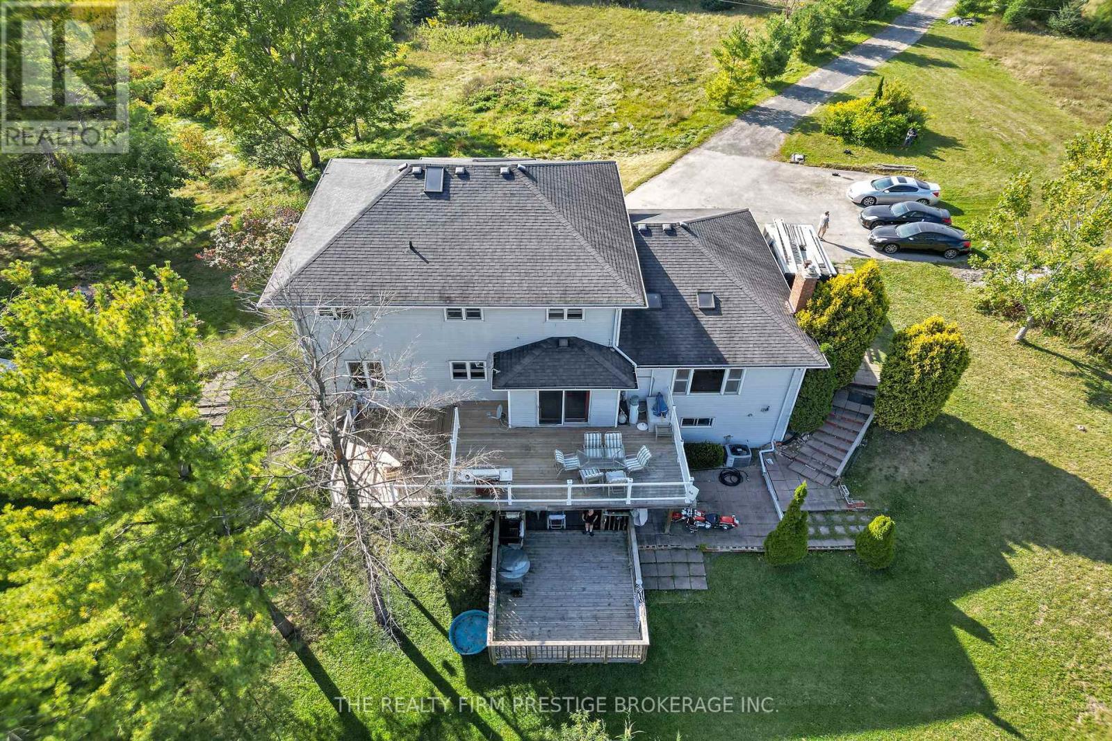 36315 Talbot Line, Southwold, Ontario  N0L 2E0 - Photo 27 - X12407482